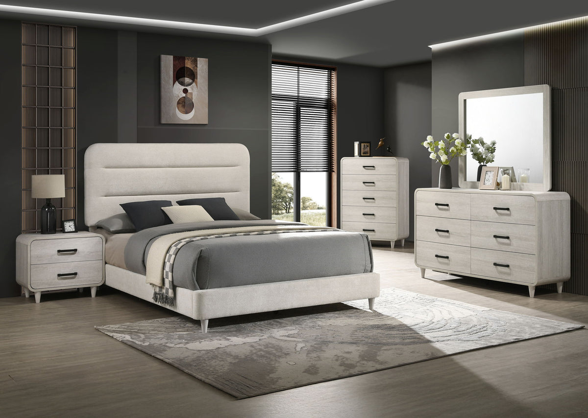 Nyomi - Upholstered King Bed - White