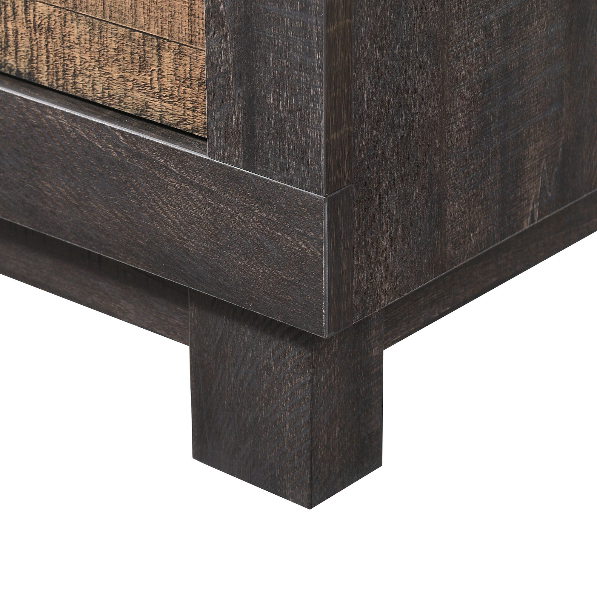 Harlington - 4-Drawer Chest - Dark Chocolate
