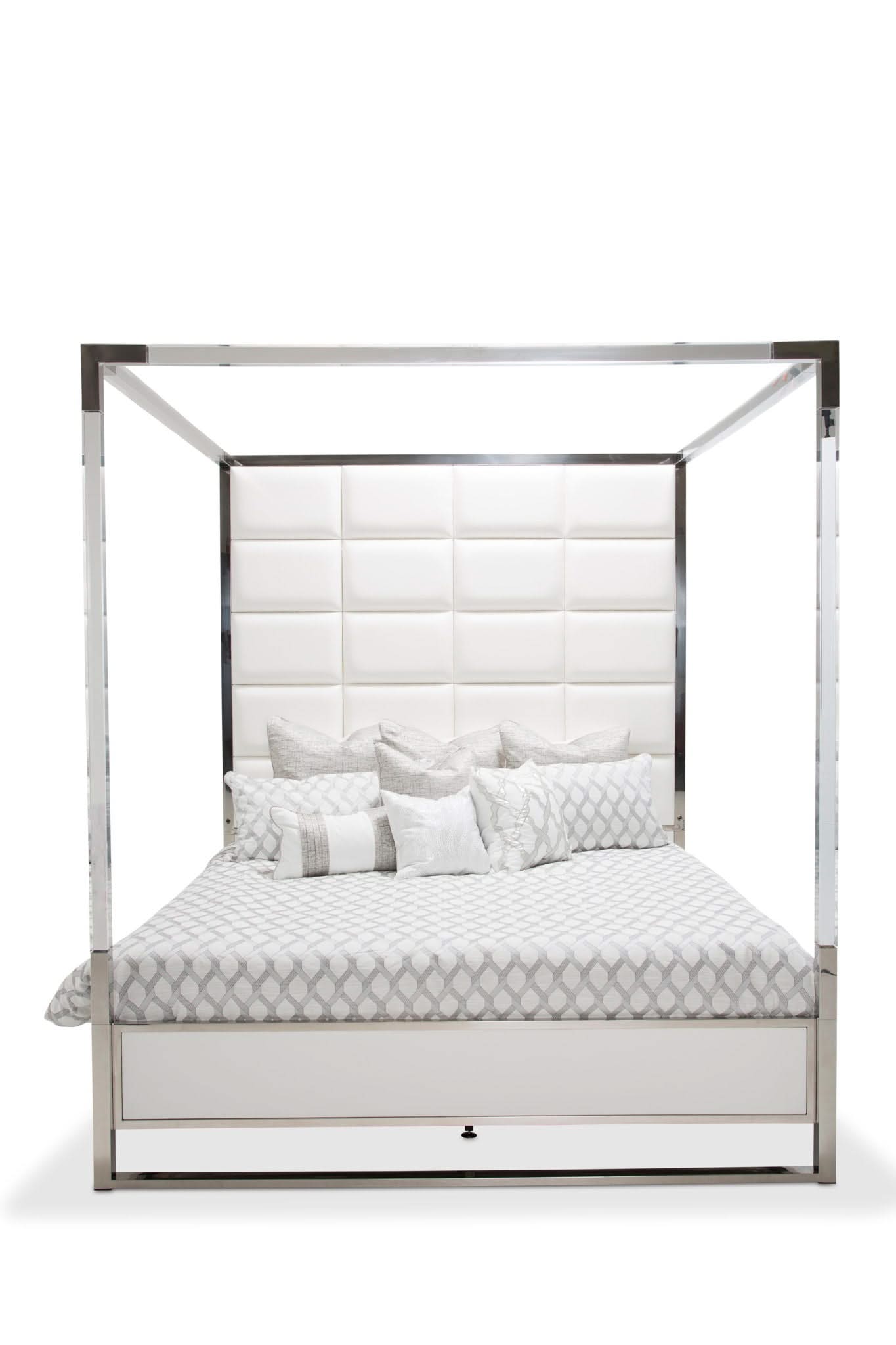 State St. - Canopy Bed