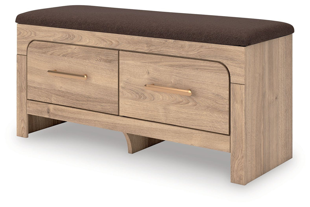 Kinlanni - Bedroom Upholstered Storage Bench - Tan / Brown