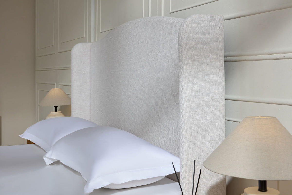 Hannah - Upholstered Wingback Bed Size / Tall Headboard Upholstered King Bed / Premium Textured Look / Minimalist Designs / No Box Spring Needed
