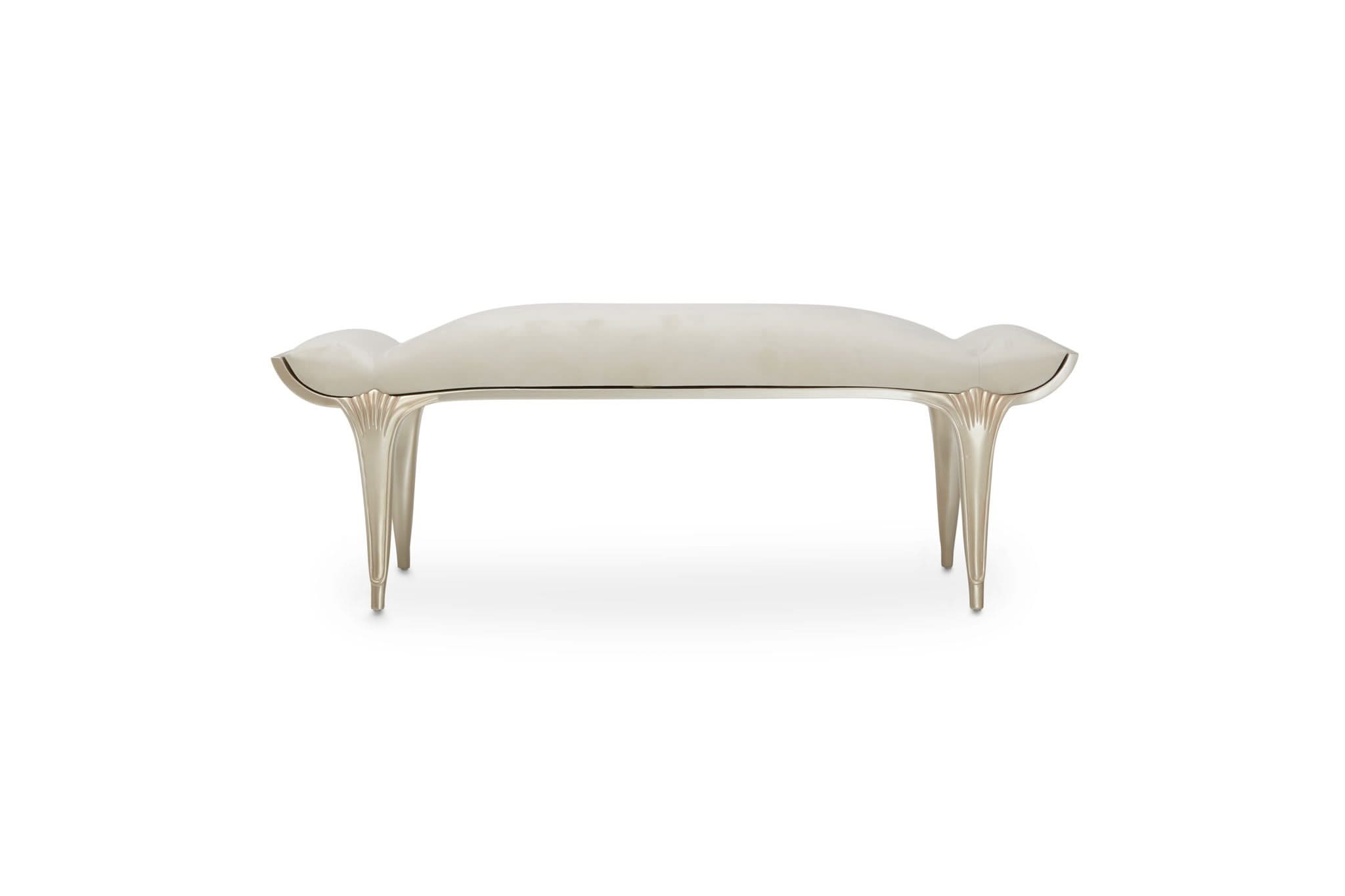 Villa Cherie - Bed Bench