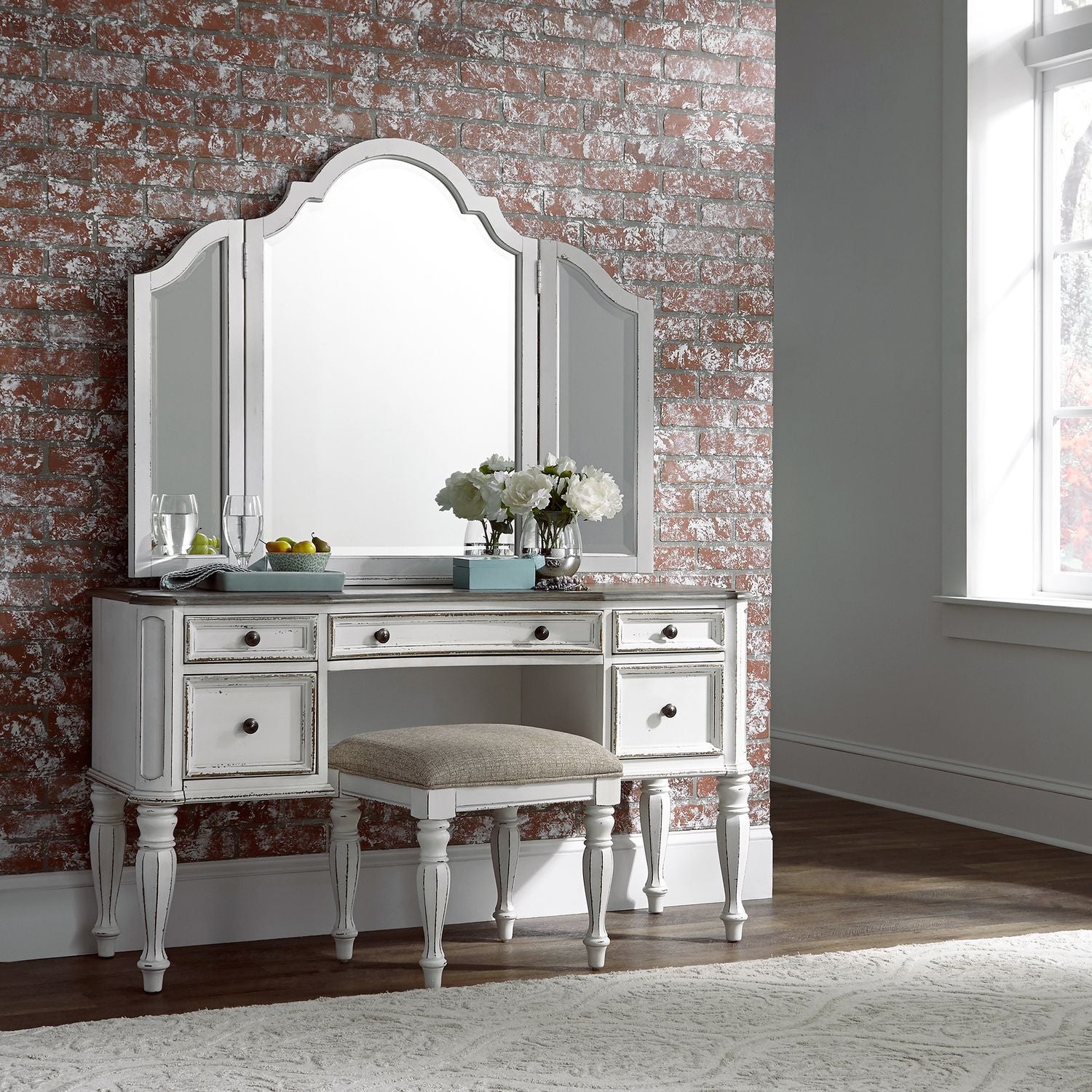 Magnolia Manor - Vanity Stool - Antique White