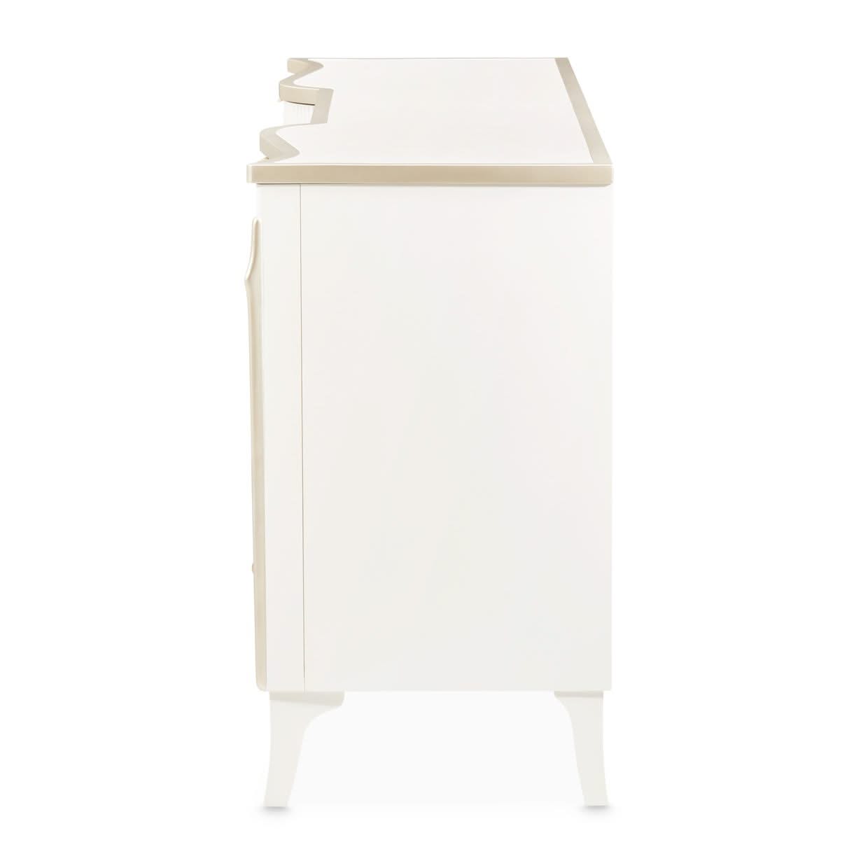 La Marisia - Dresser