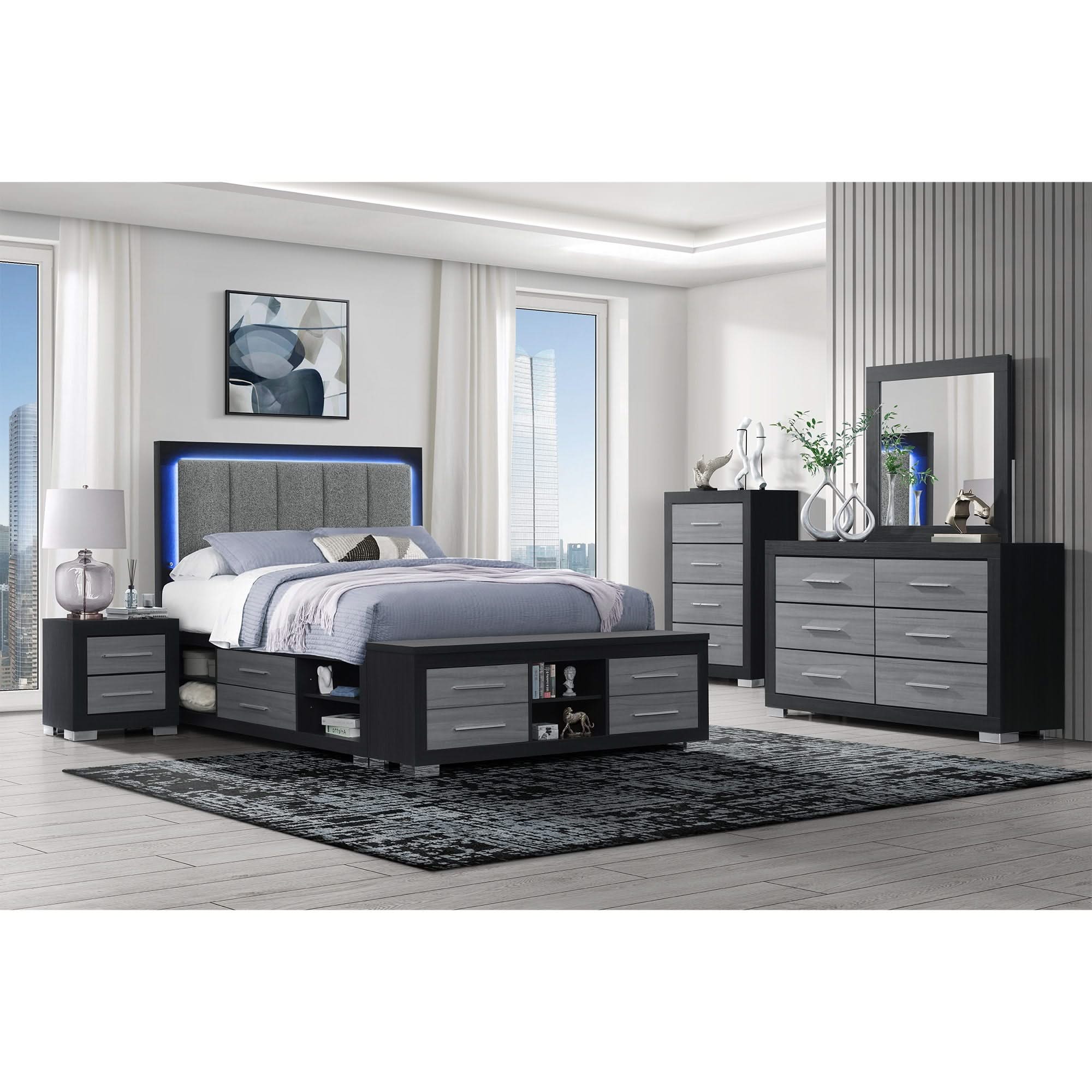 Elsa - Mirror With Sleek Frame