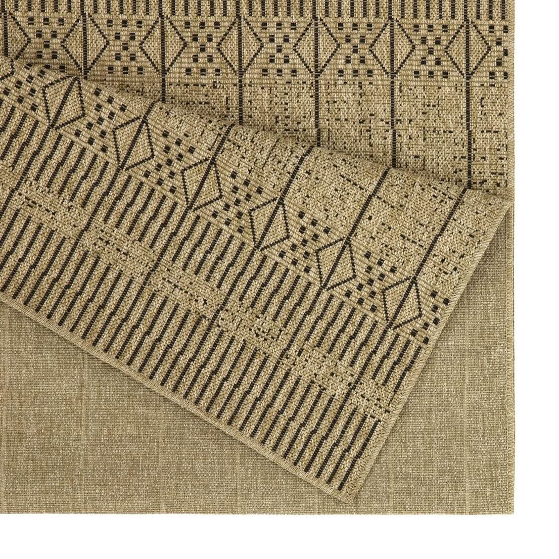 Earth - 5'3" X 7'3" Indoor, Outdoor Area Rug - Jute / Black