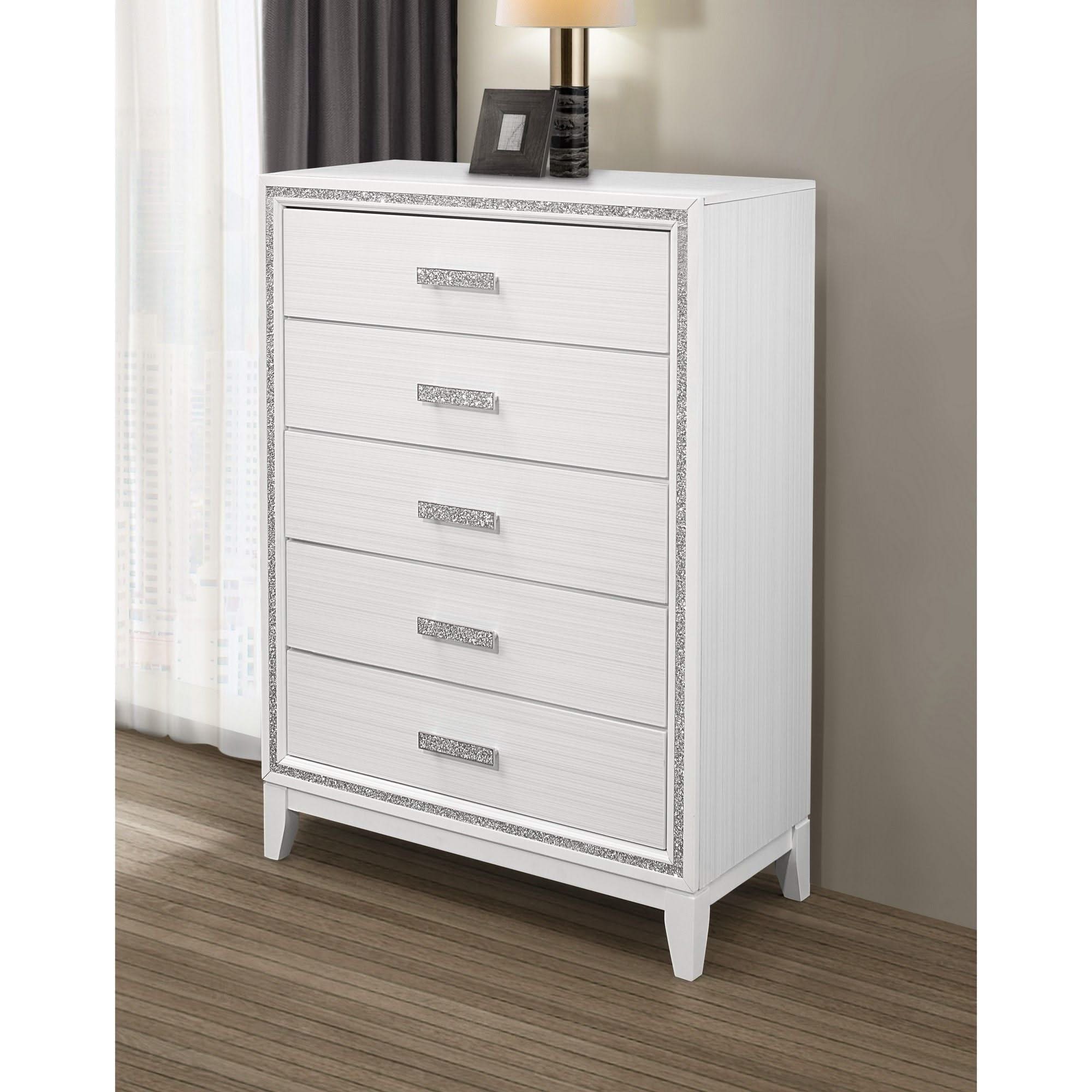 Omoda - Chest - White