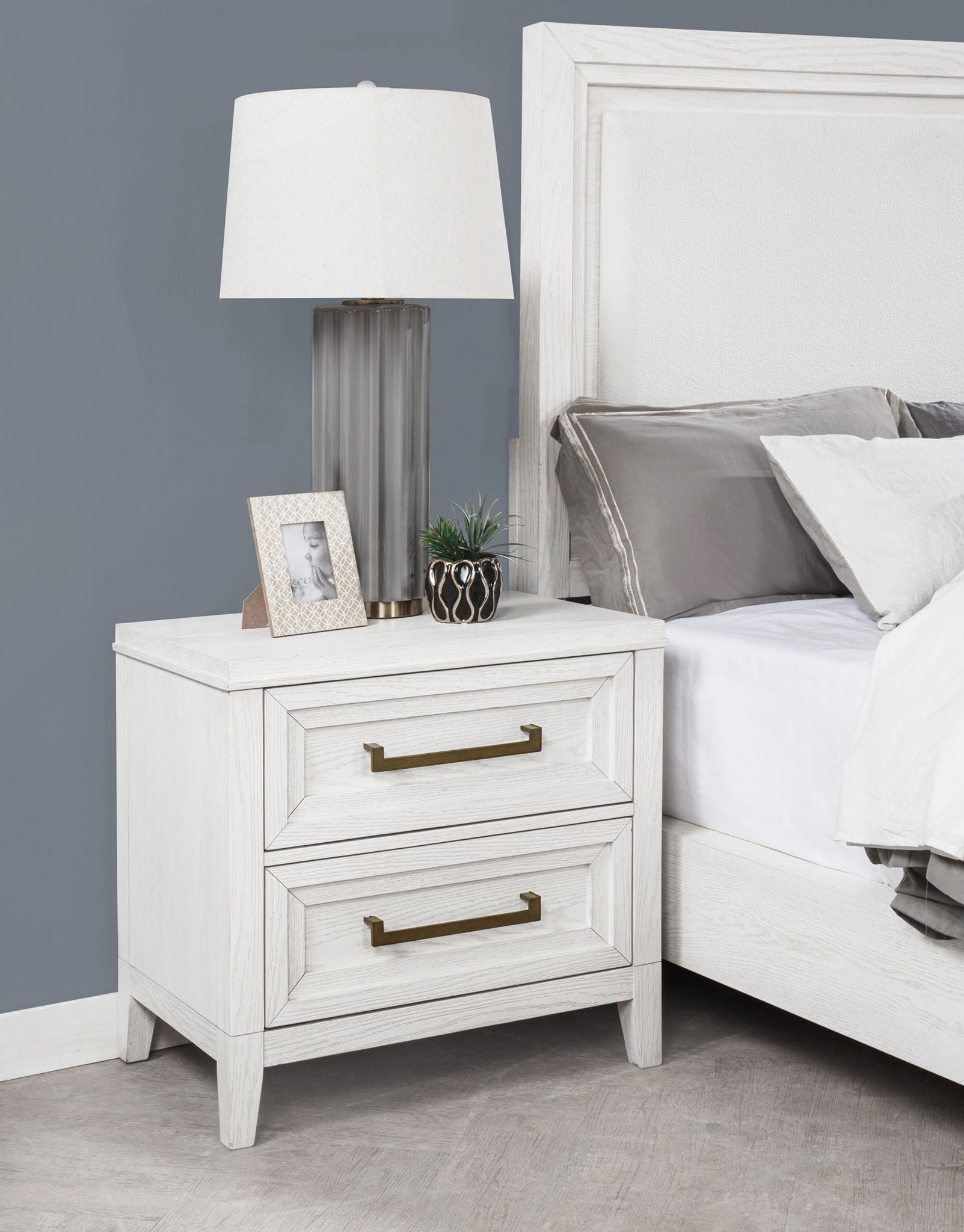 Marielle 2-drawer Nightstand Bedside Table Distressed White