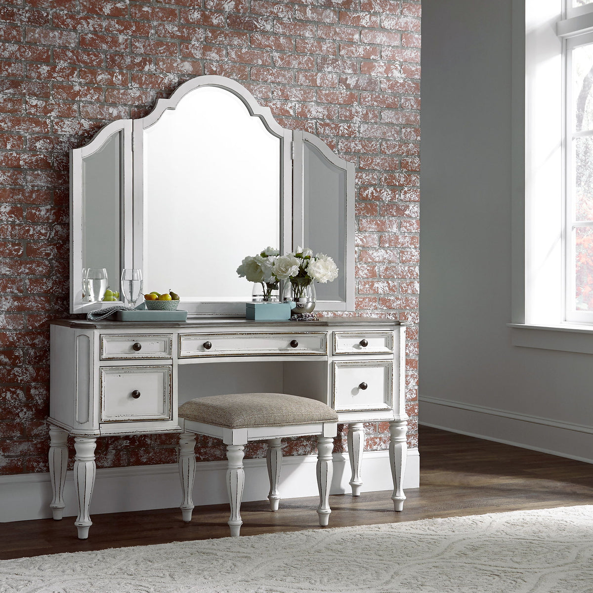 Magnolia Manor - Vanity Stool - Antique White