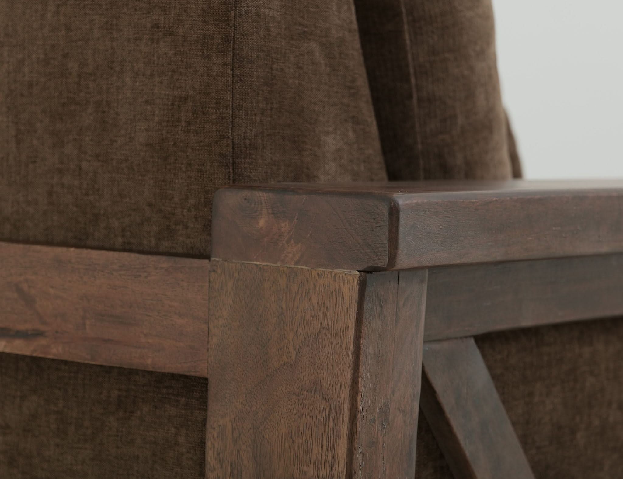 Walnut - Armchair