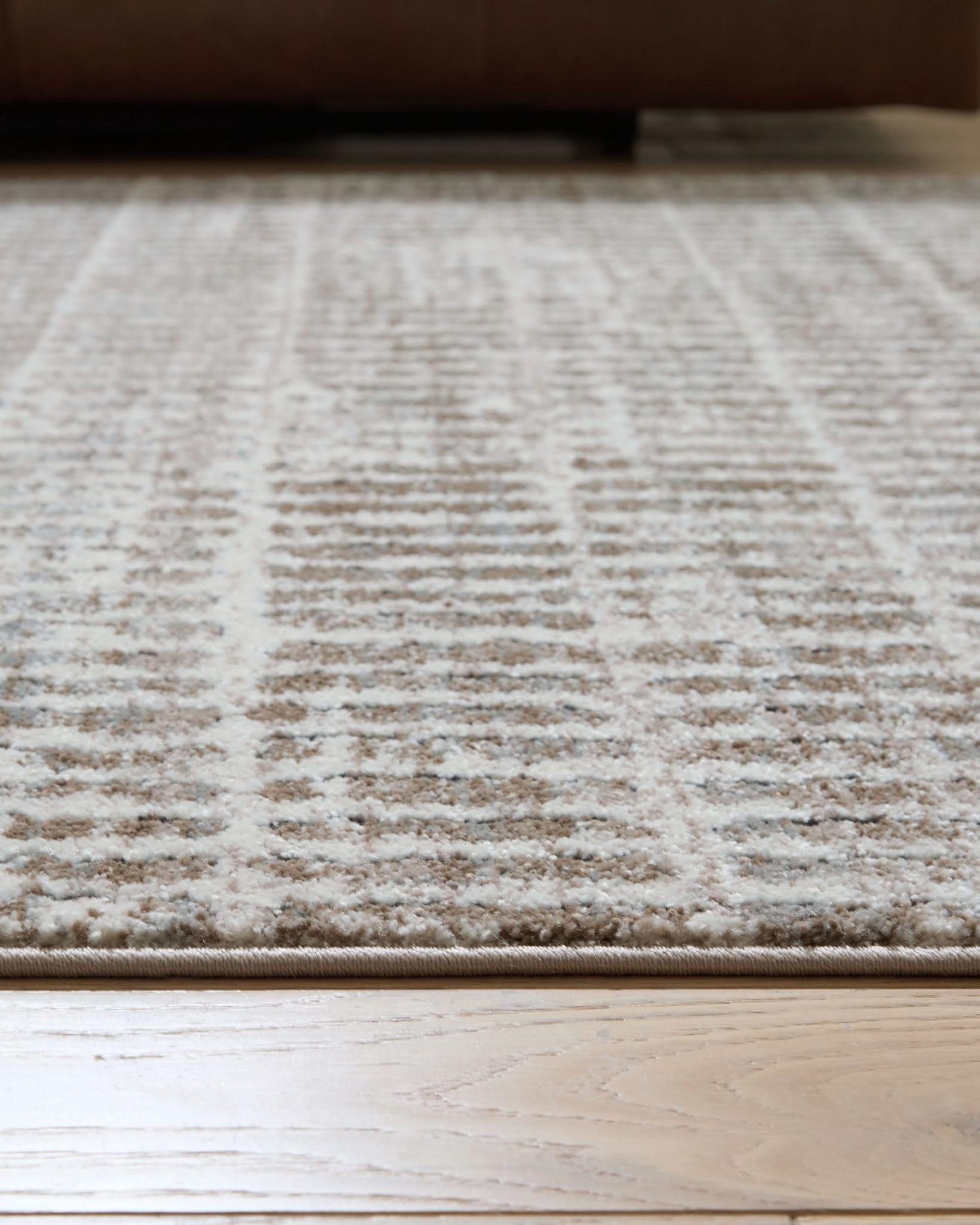 Fuadwick - Rug