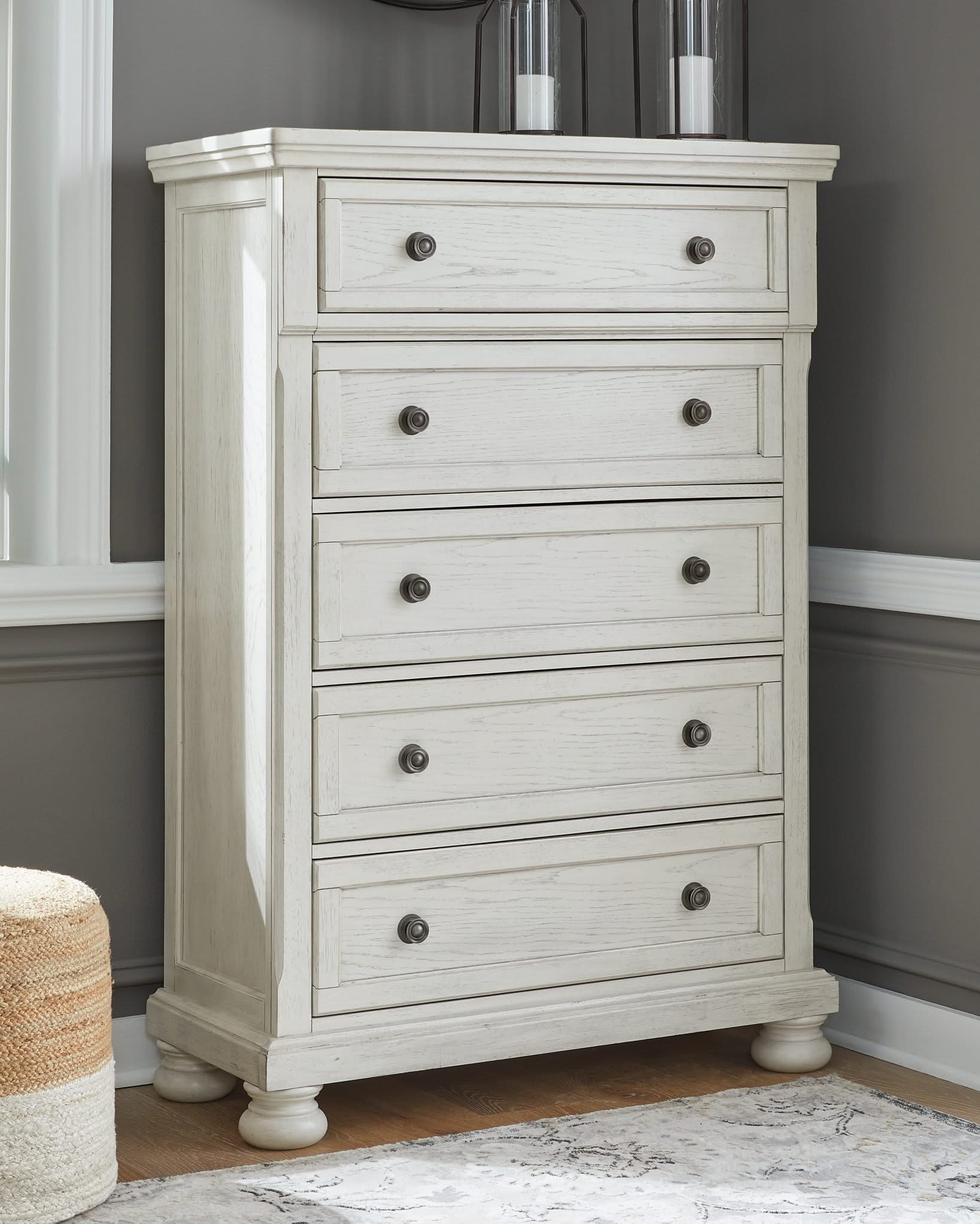 Robbinsdale - Five Drawer Chest - Antique White