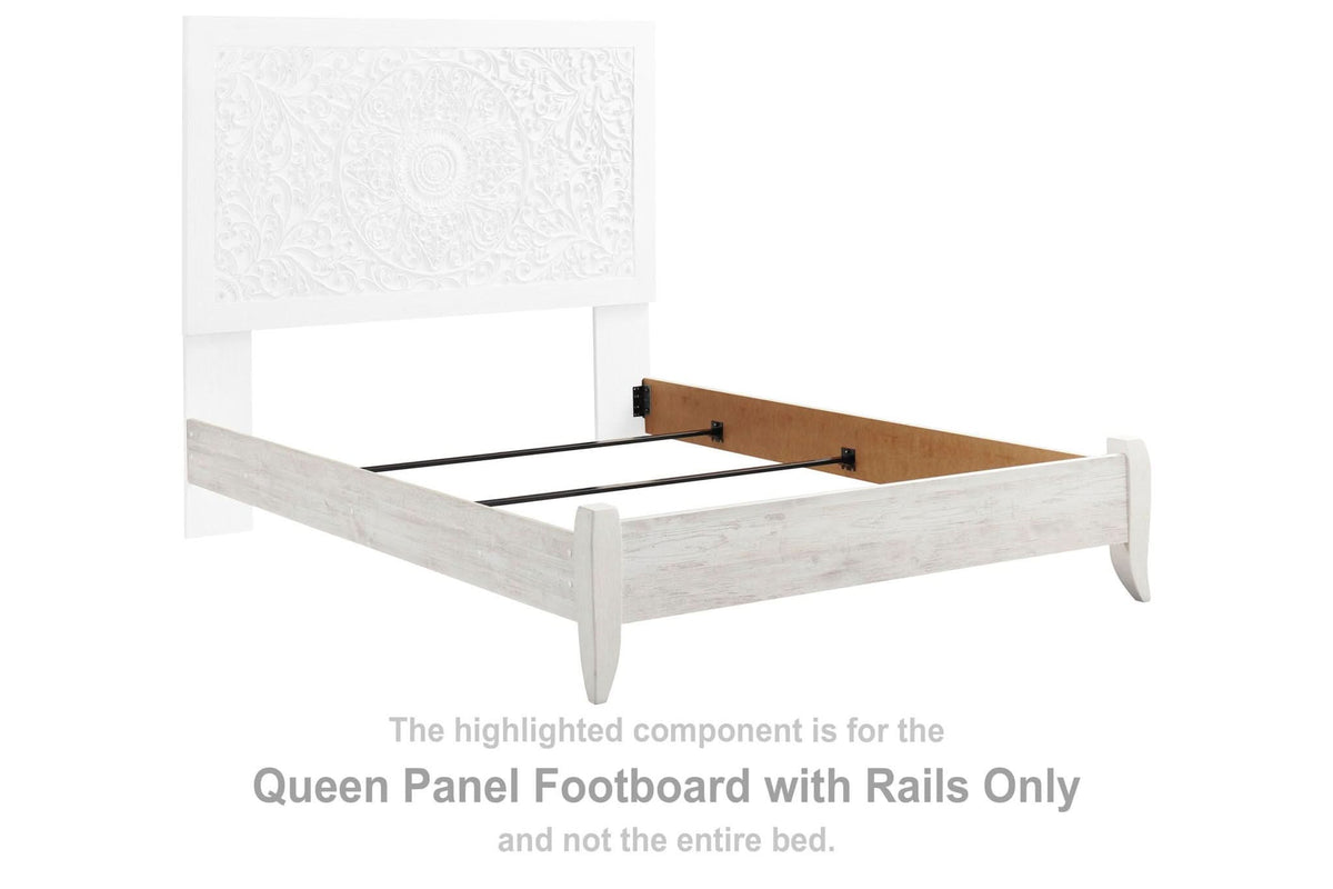 Paxberry - Queen Panel Footboard With Rails - Whitewash