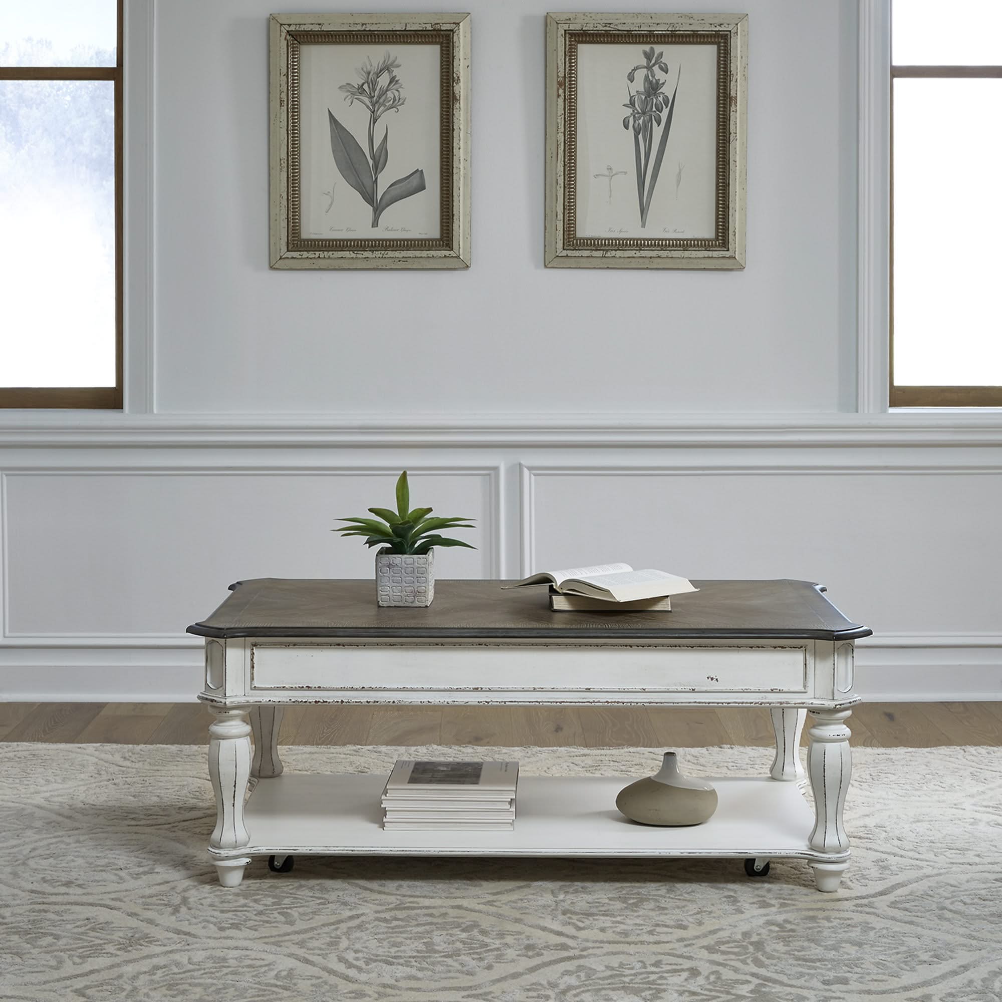 Magnolia Manor - Lift Top Cocktail Table - Antique White
