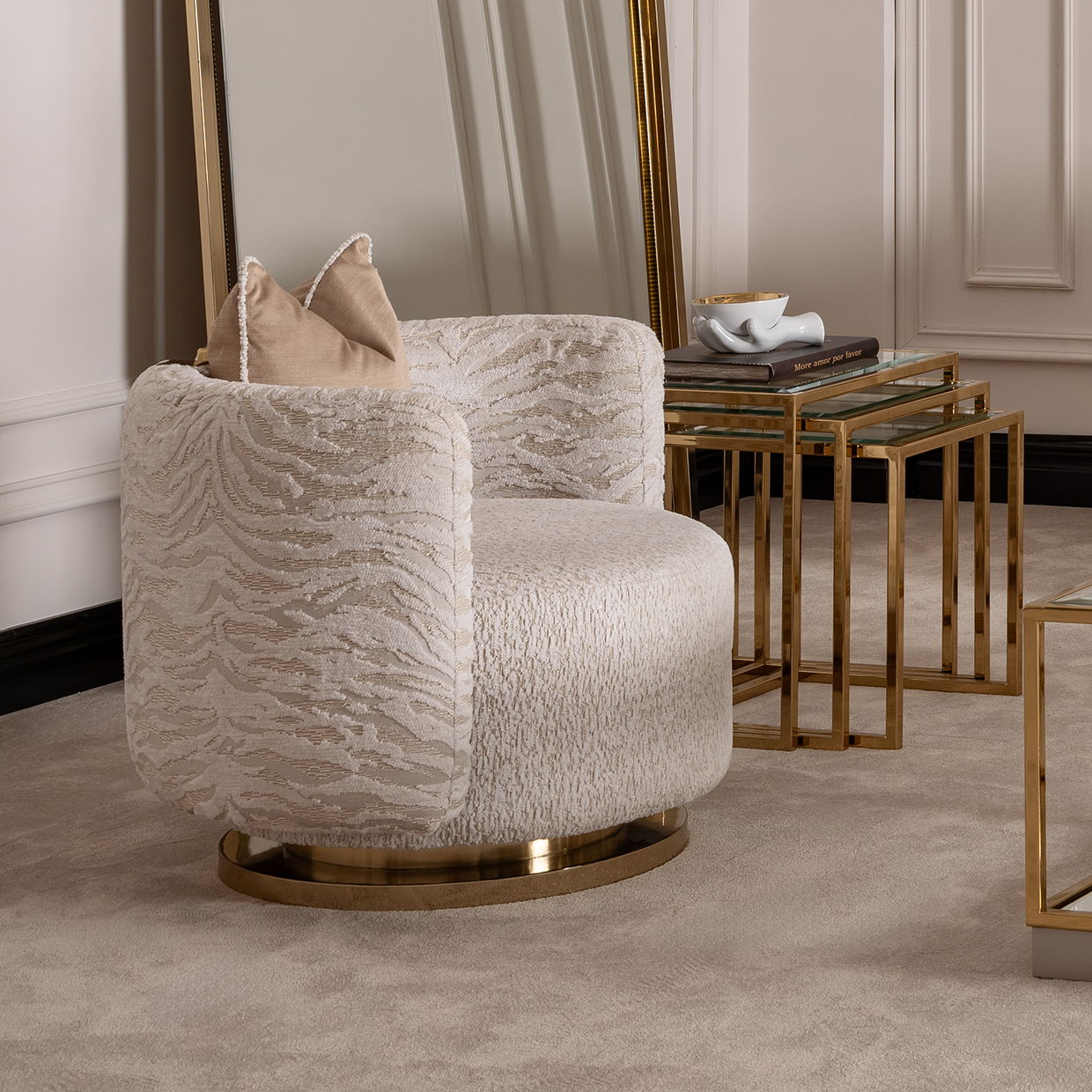 Savannah Breeze - Swivel Chair - Cashmere / Bright Gold