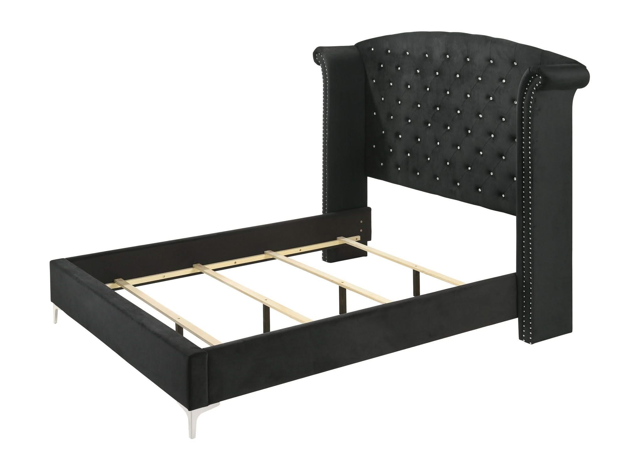 Lucinda - Queen 4 Piece Bedroom Set - Black