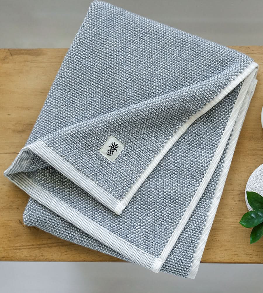 Luxury Bamboo Two-Tone Bath Towel