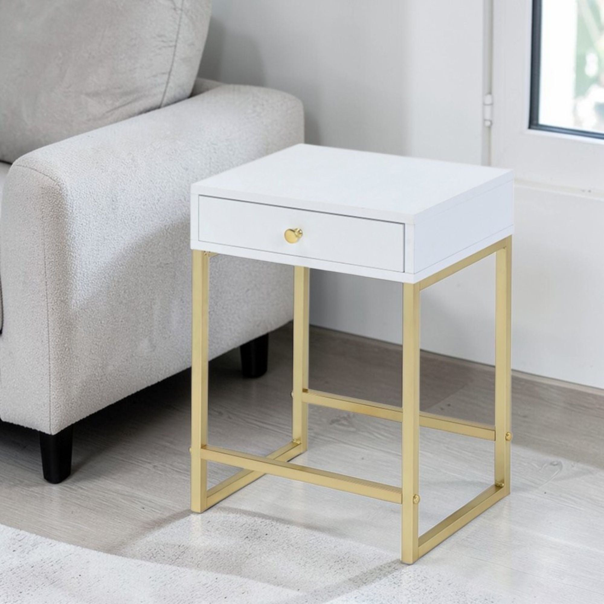 Coleen - Elegant Design Accent Table
