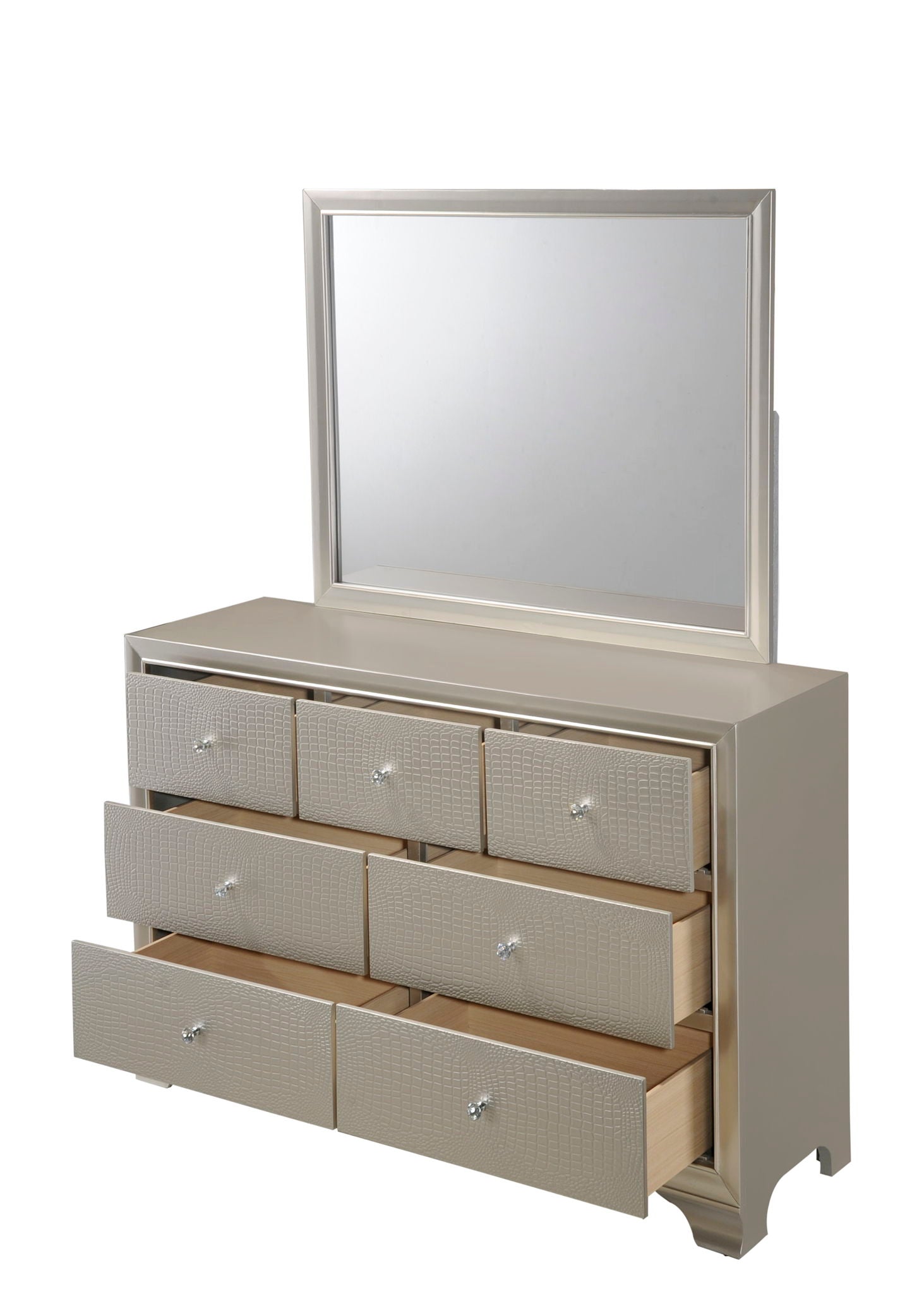 Lyssa - Queen 3 Piece Bedroom Set - Champagne