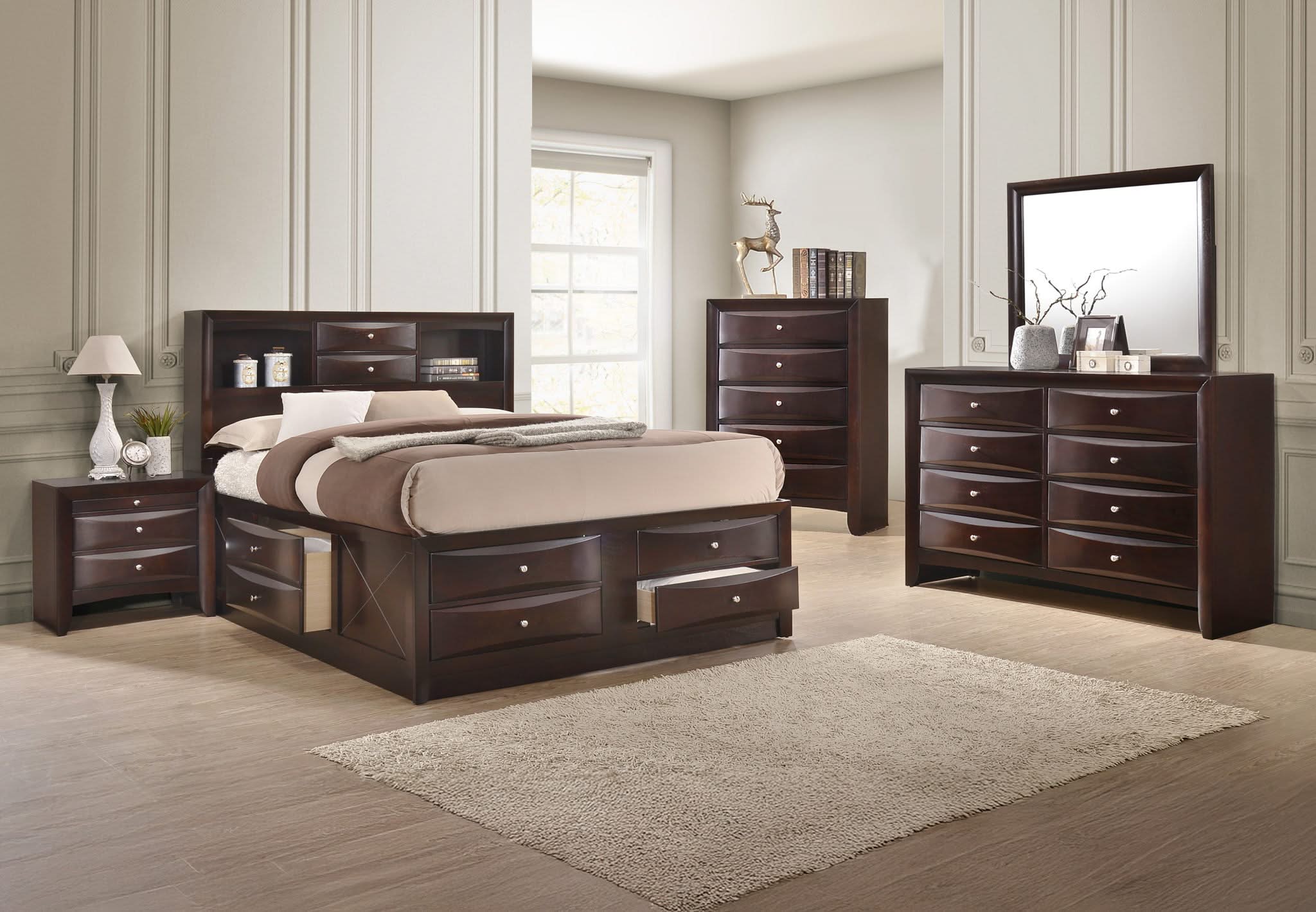 Emily - Queen 3 Piece Bedroom Set - Cherry