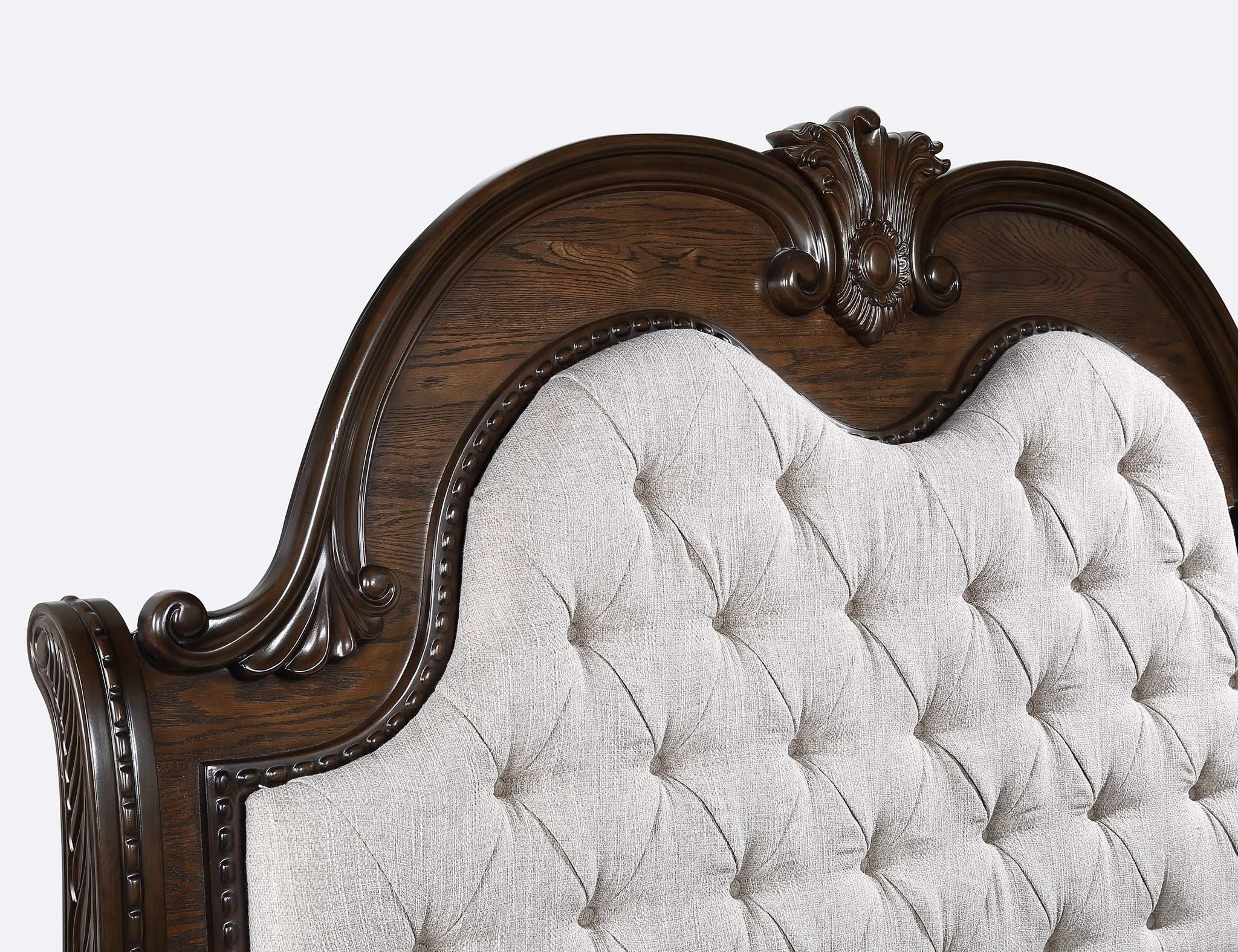 Stanley - King 5 Piece Bedroom Set - Oak