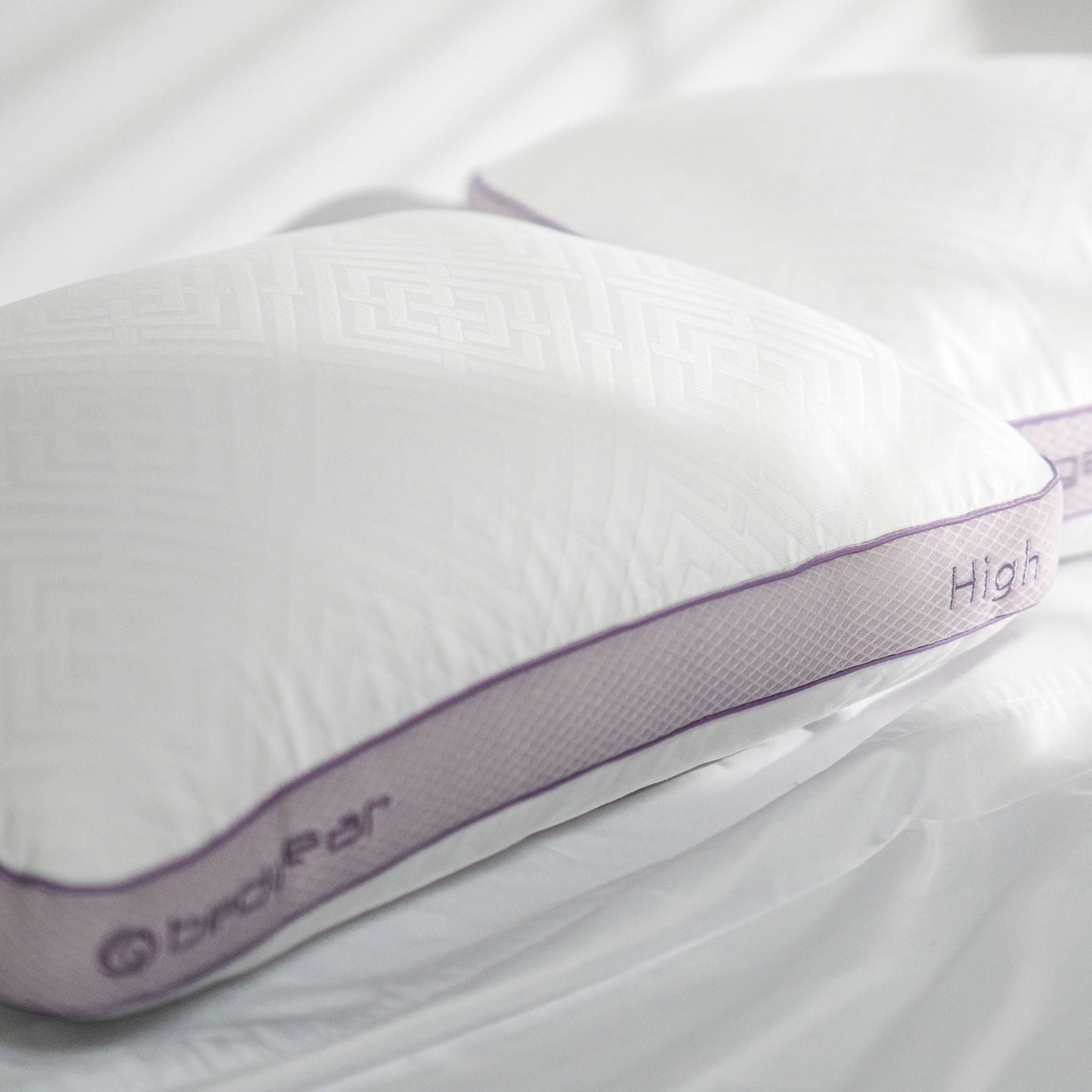 Low & High - High Pillow - White