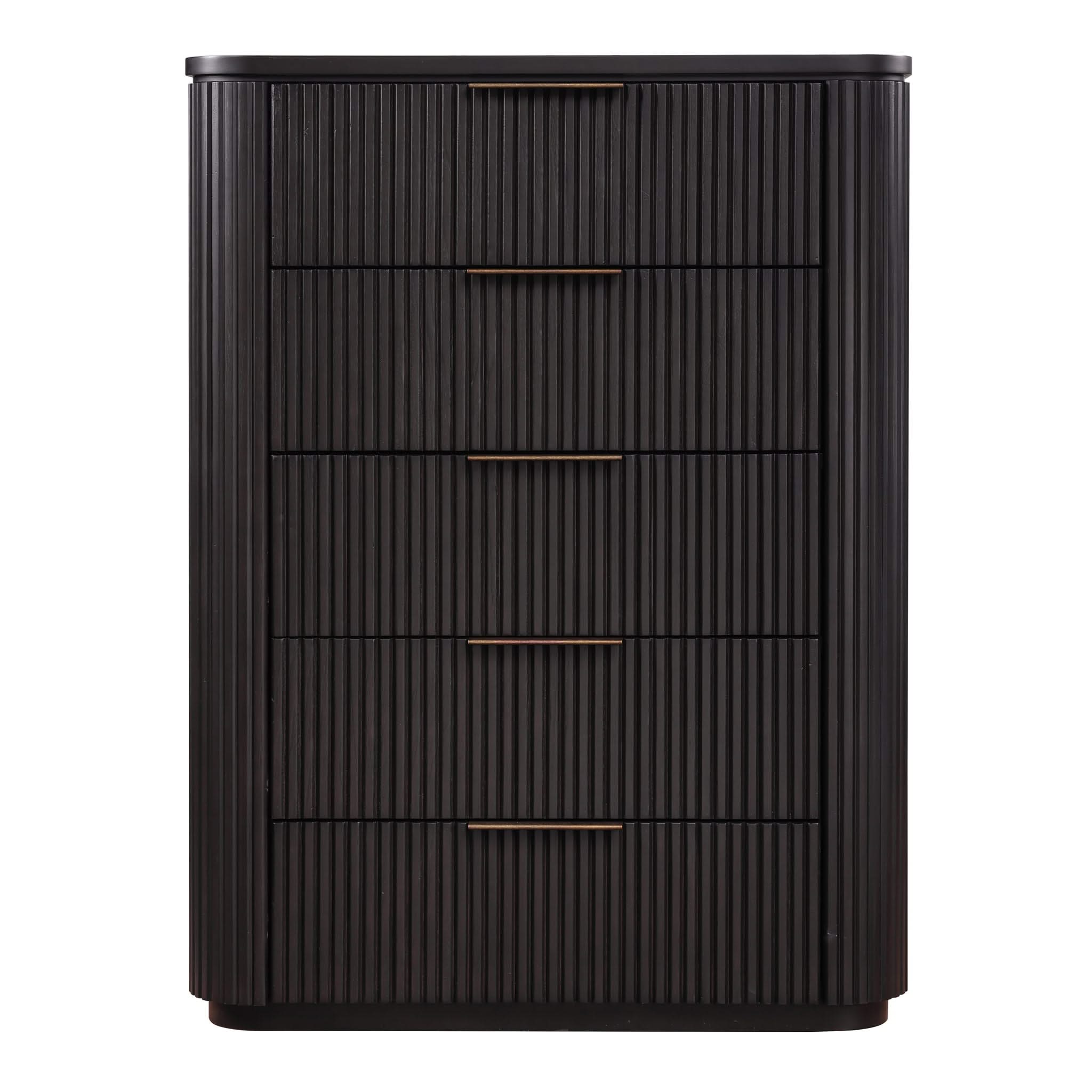 Henry - Chest