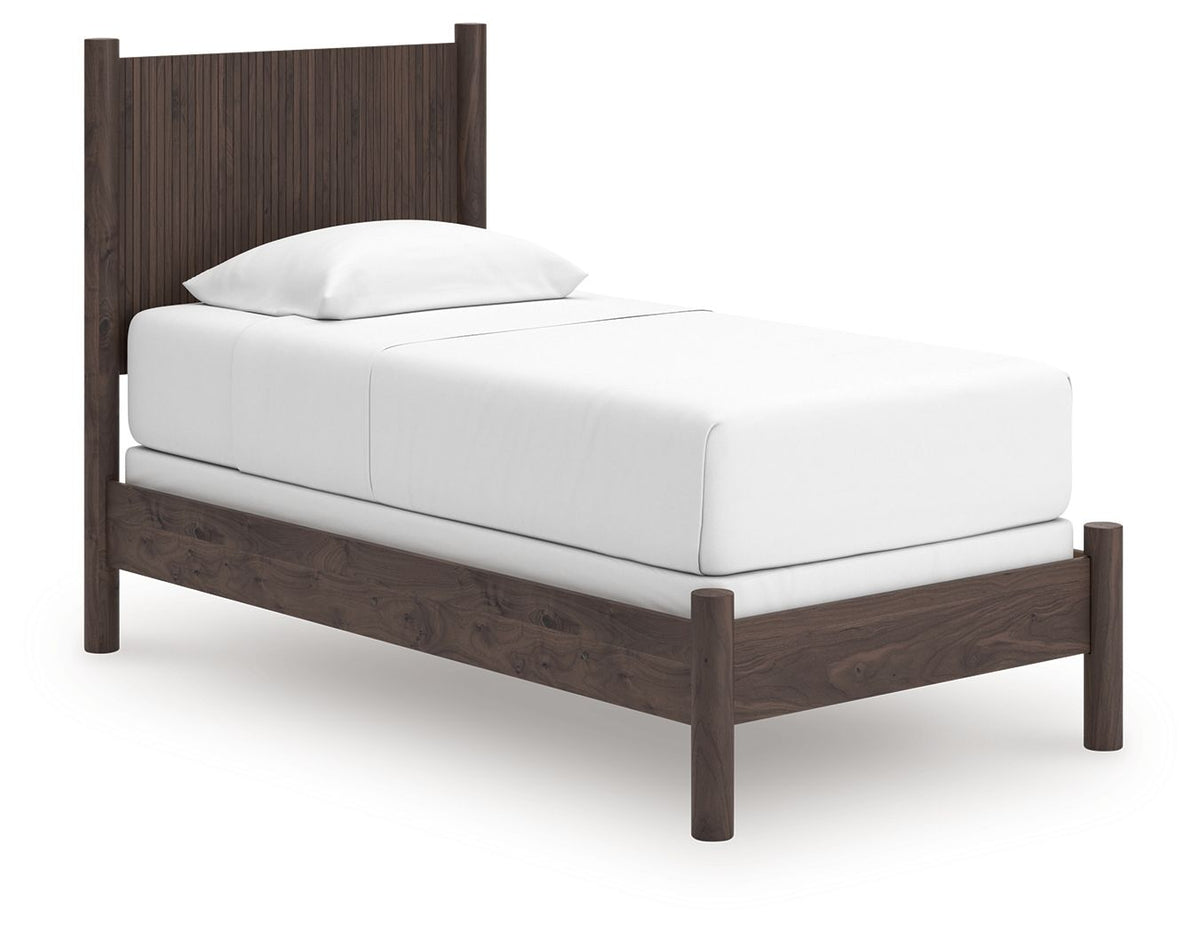 Pamytta - Panel Bedroom Set - Exclusive Furniture
