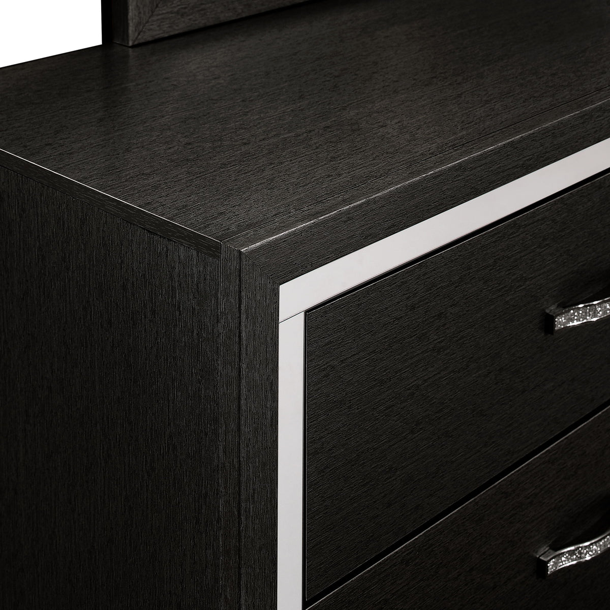 Huxley - Dresser