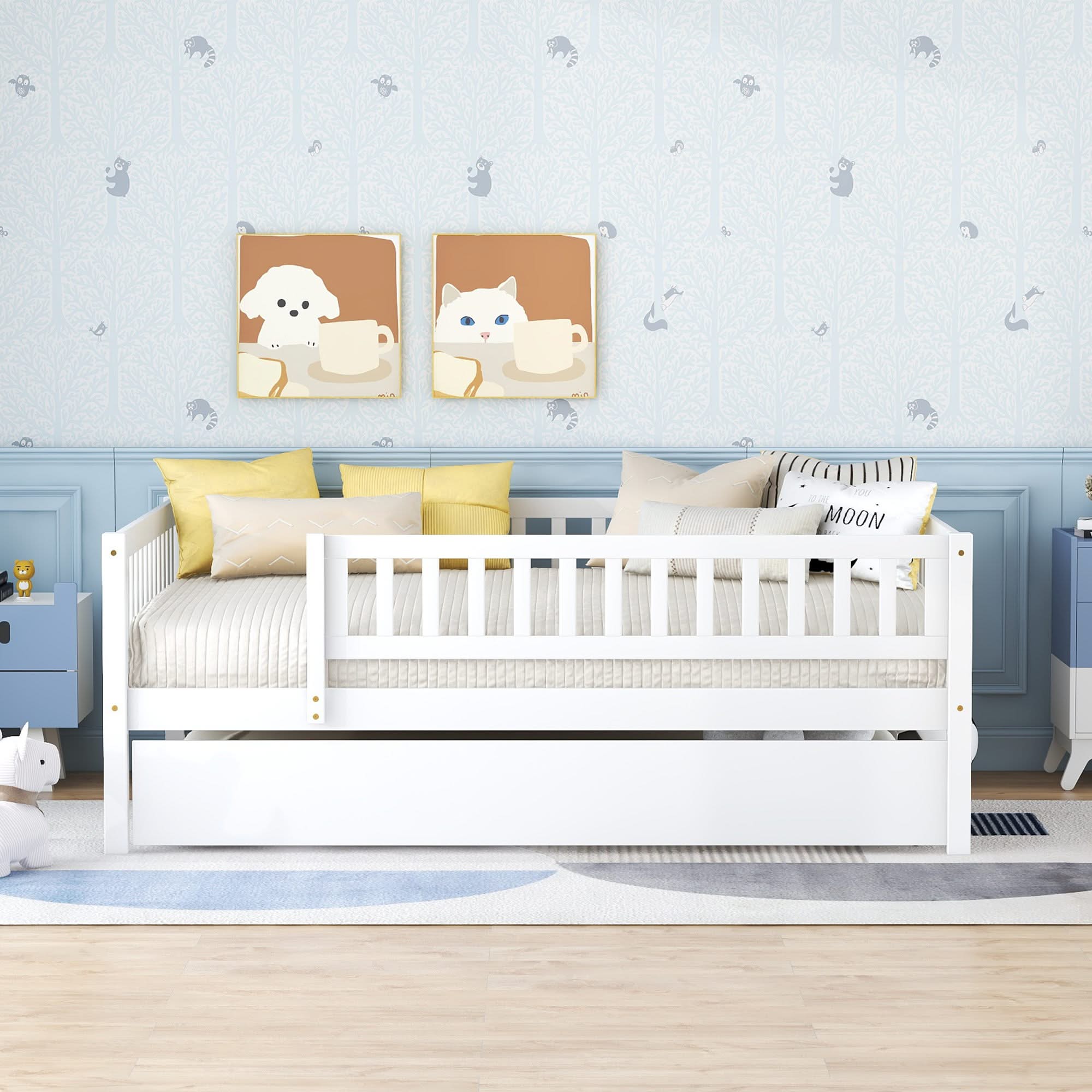 Multi Functional Wooden Daybed Bed