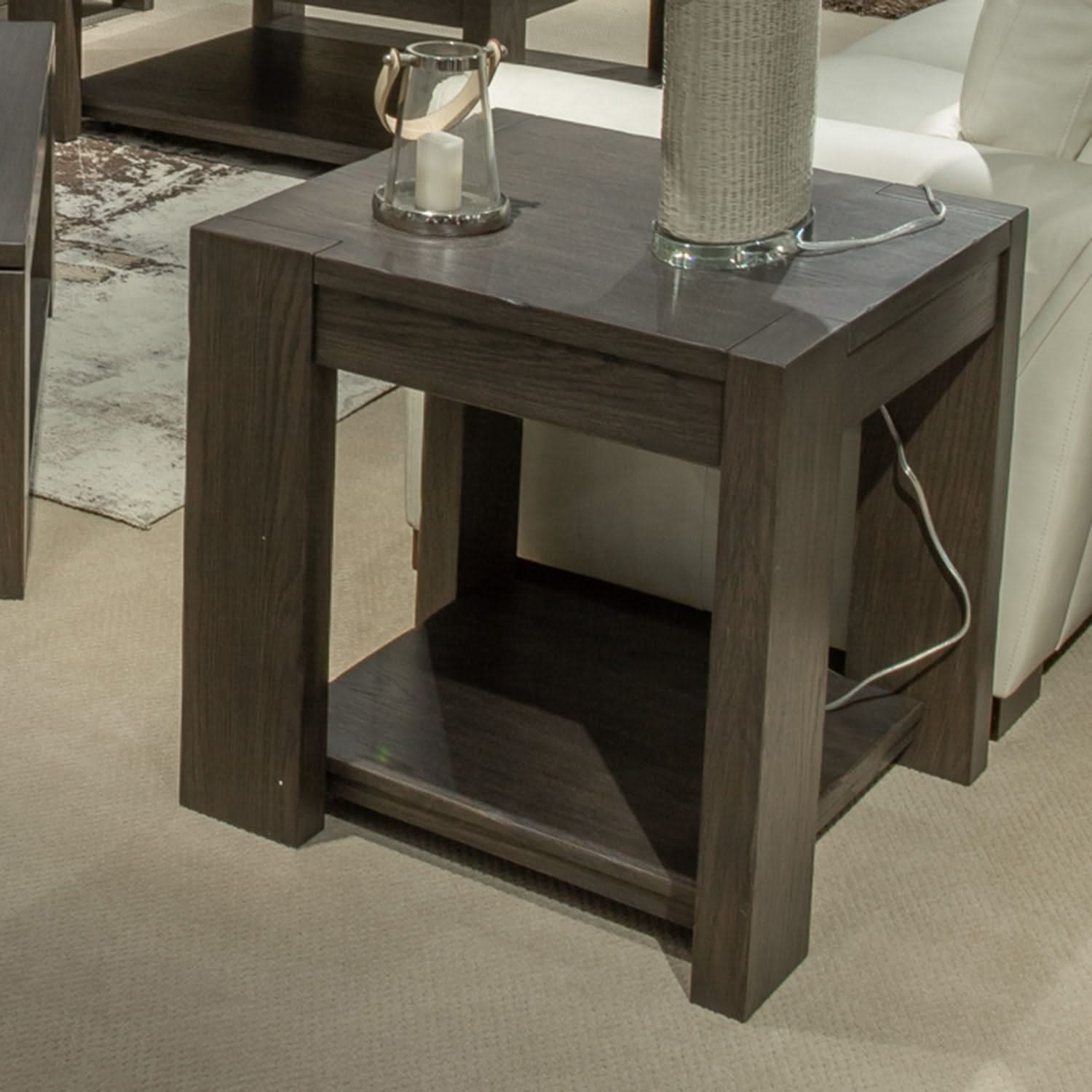 Lennox Hill - Table