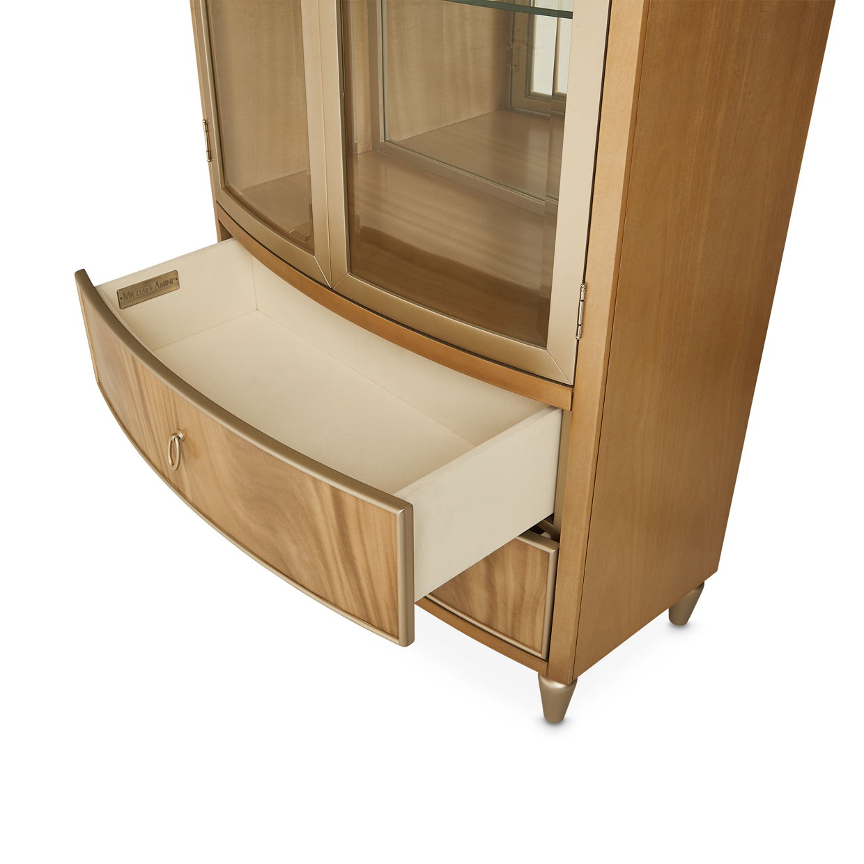 Villa Cherie - Display Cabinet