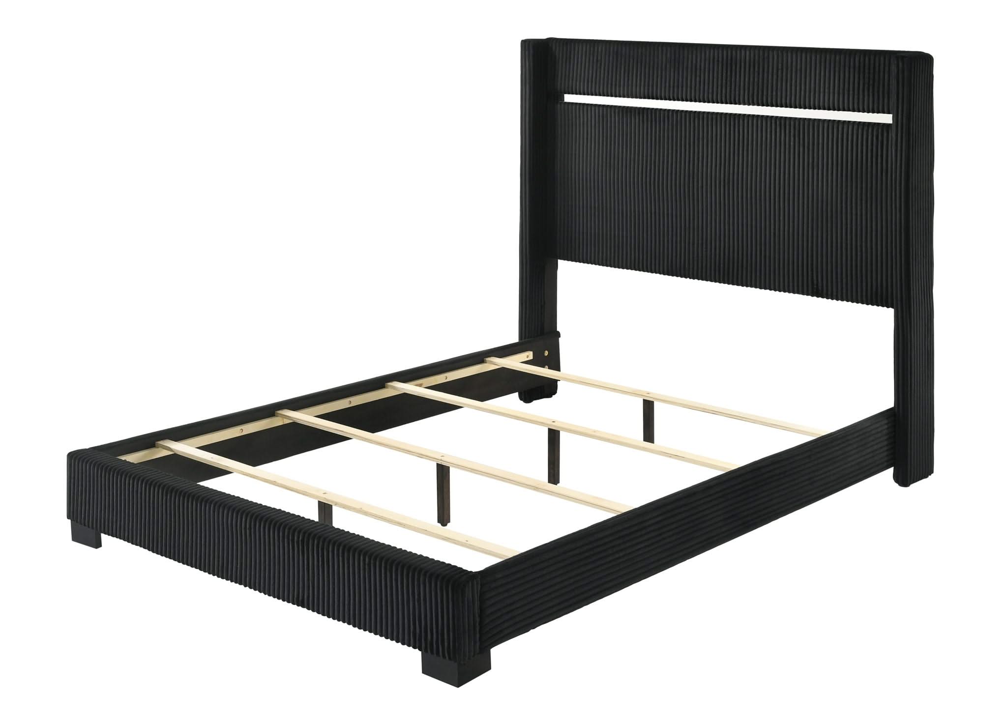 Gennro - Queen 5 Piece Bedroom Set - Black