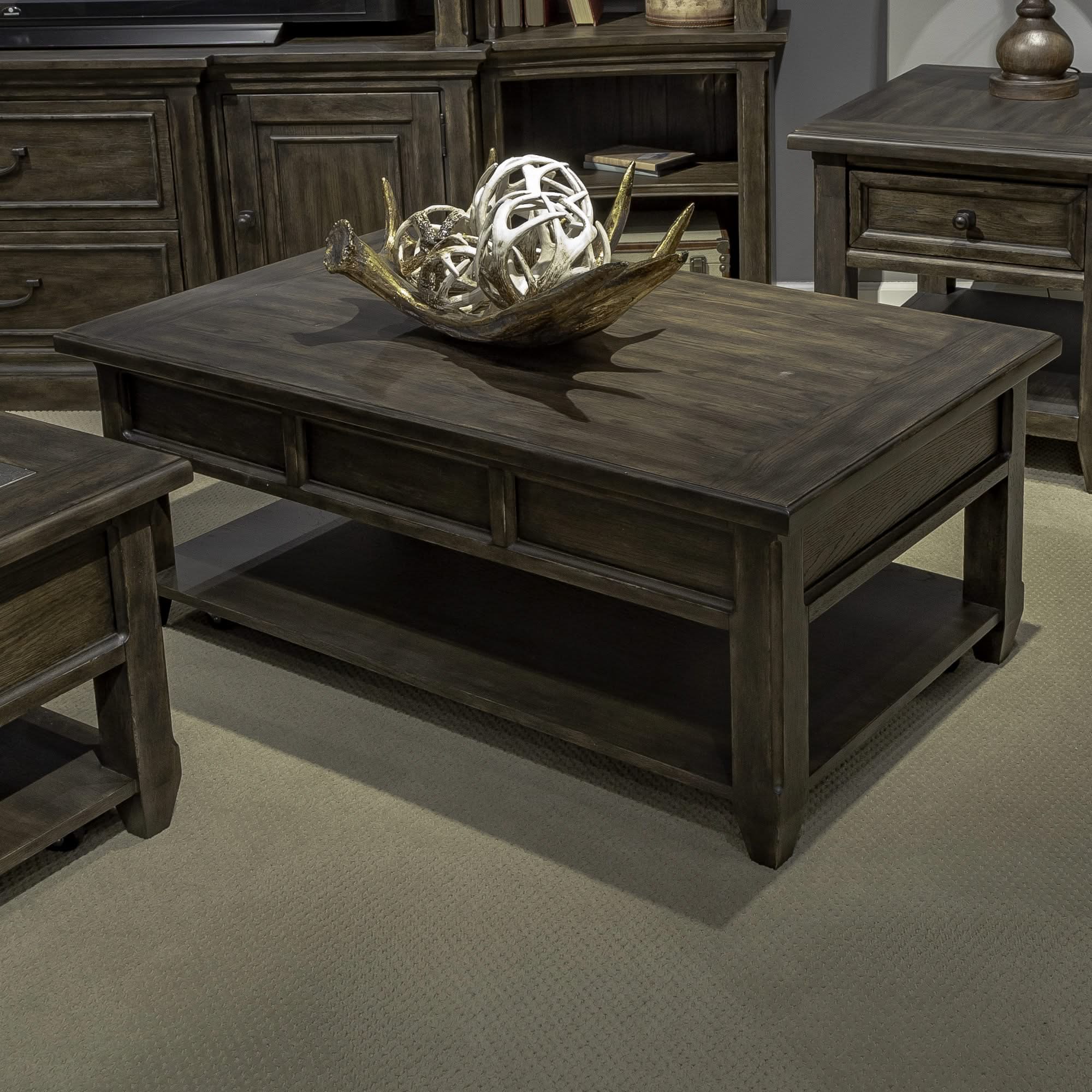 Paradise Valley - Lift Top Cocktail Table - Saddle Brown