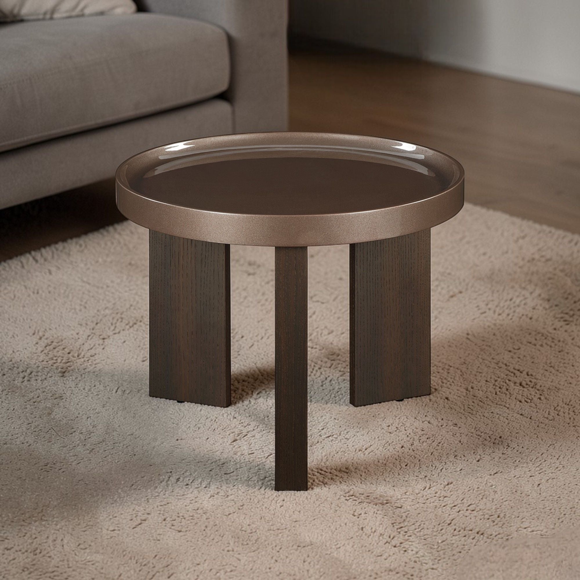 Lakita - Elegant Design Table