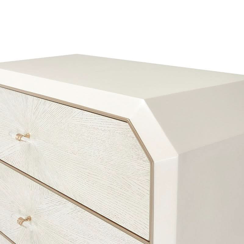 La Rachelle Medium Champagne Modern Glam 5 Drawer Chest