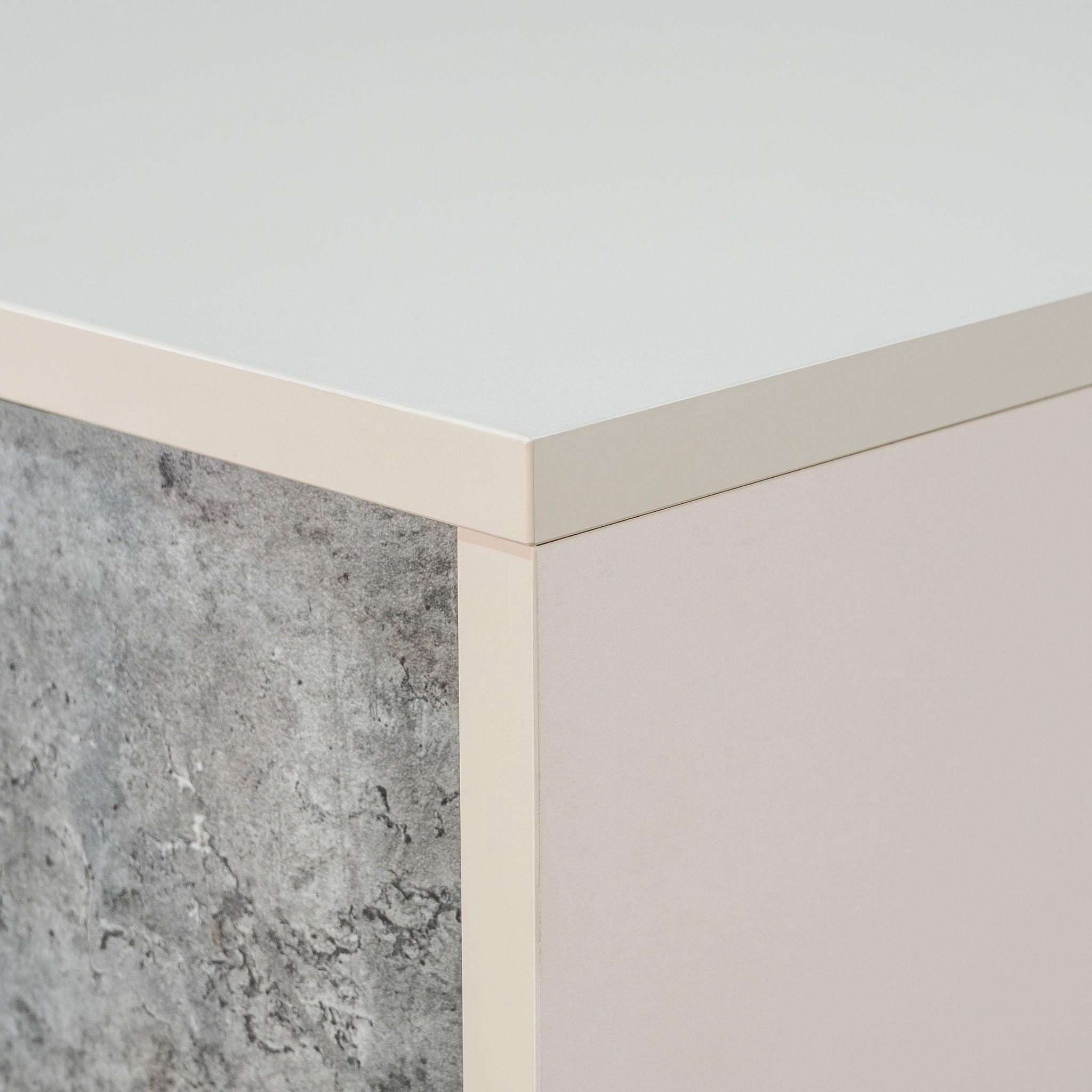 Pavira - 5-Drawer Chest