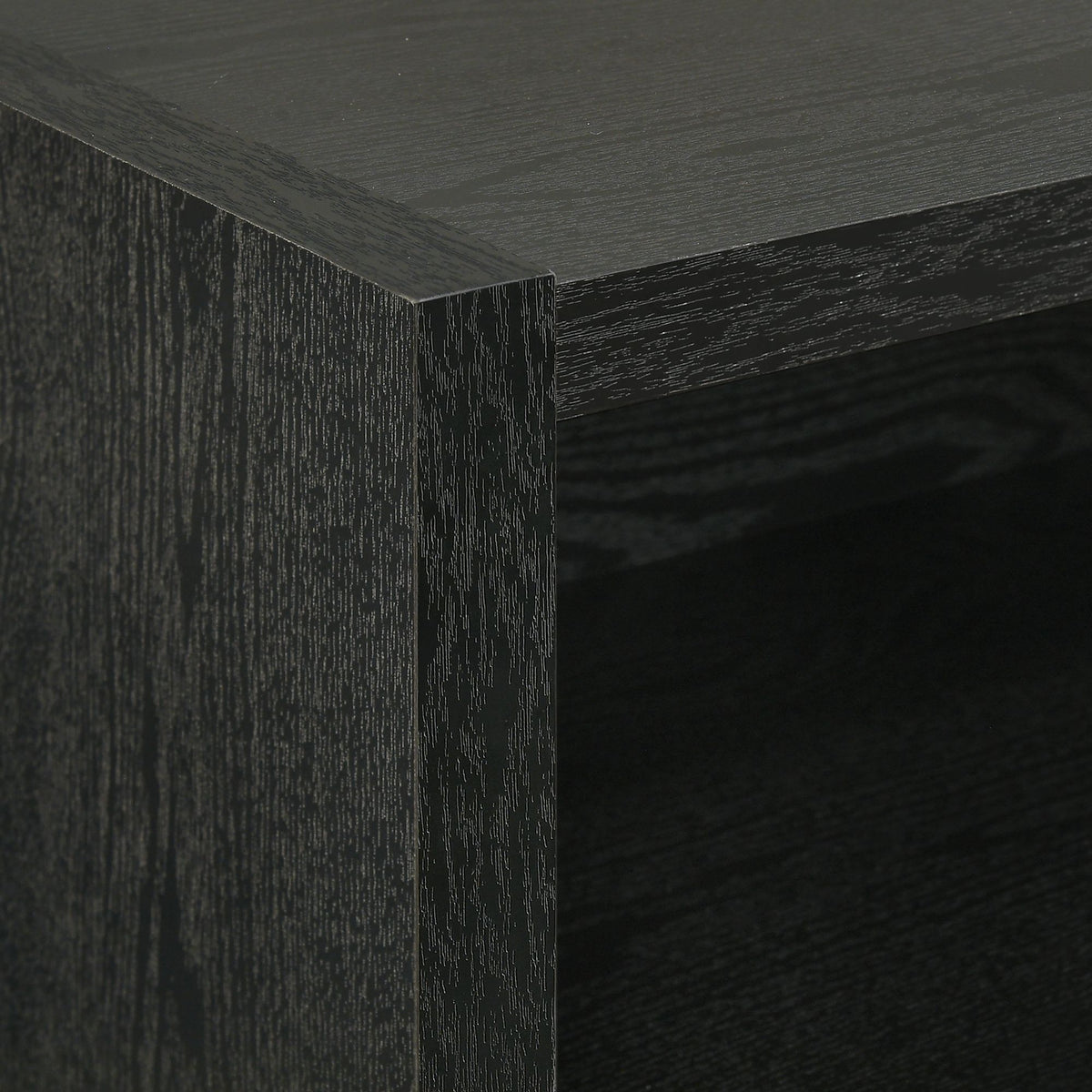 South Bend - Nightstand With USB - Black
