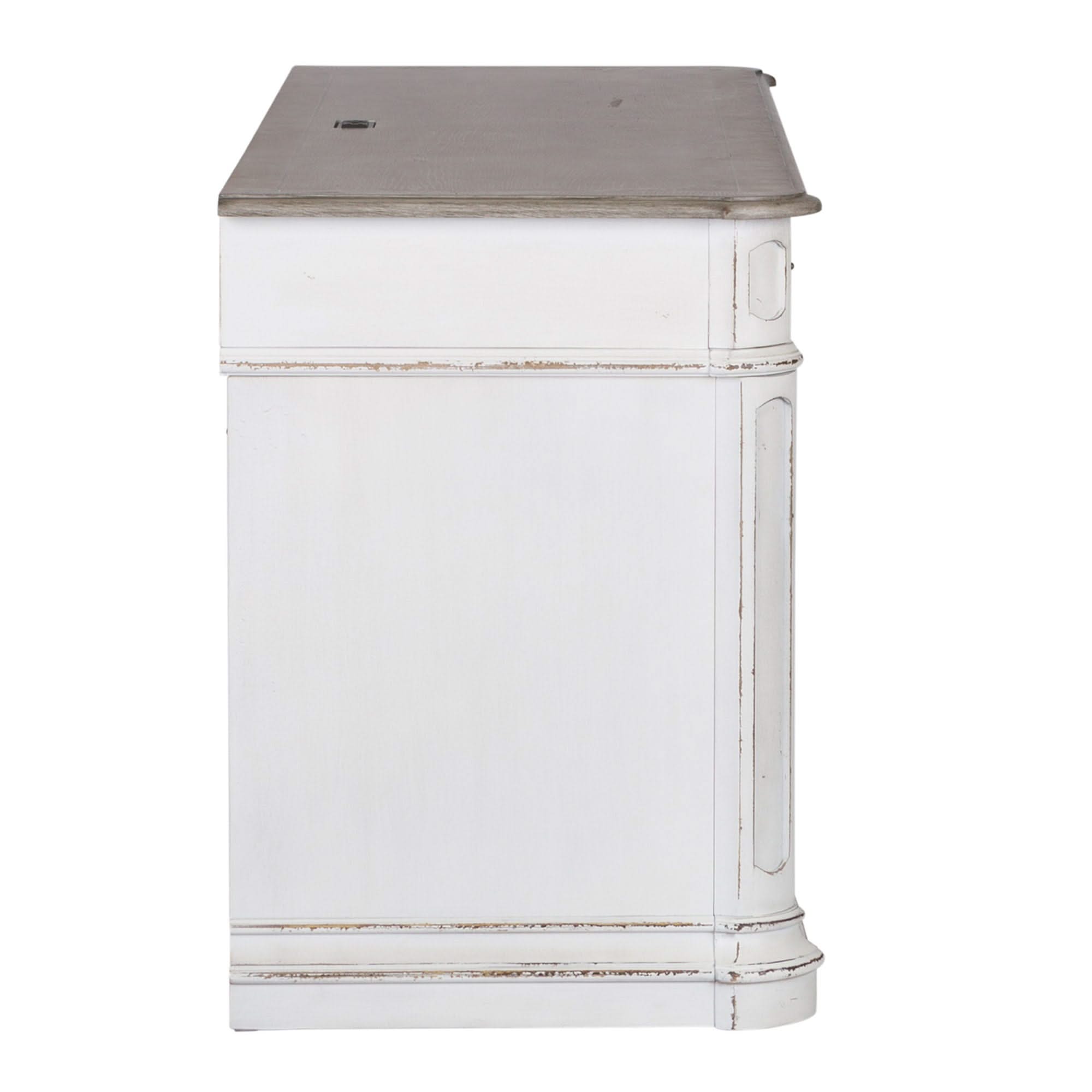 Magnolia Manor - Credenza