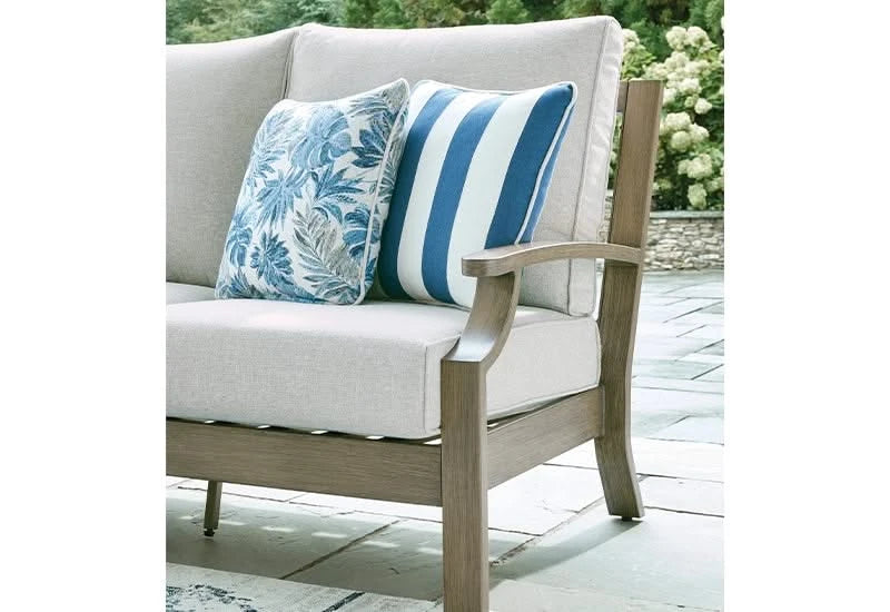 Texas Ranch Outdoor All Weather Sofa with Cushions and Throw Pillows