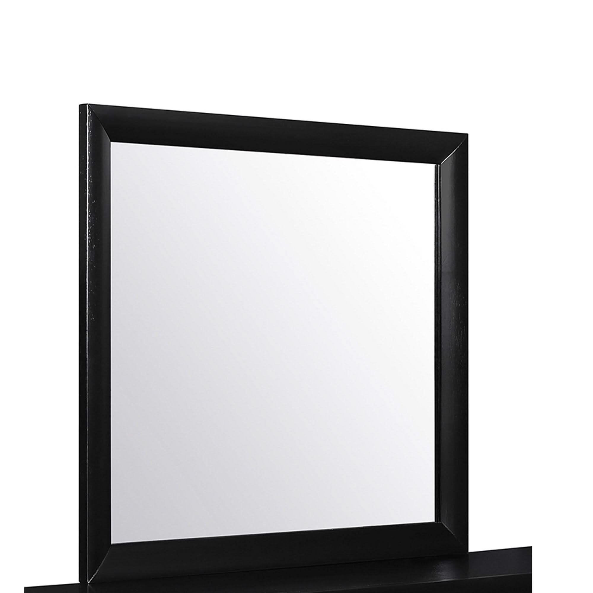 Lucille - Mirror Large Scale Design