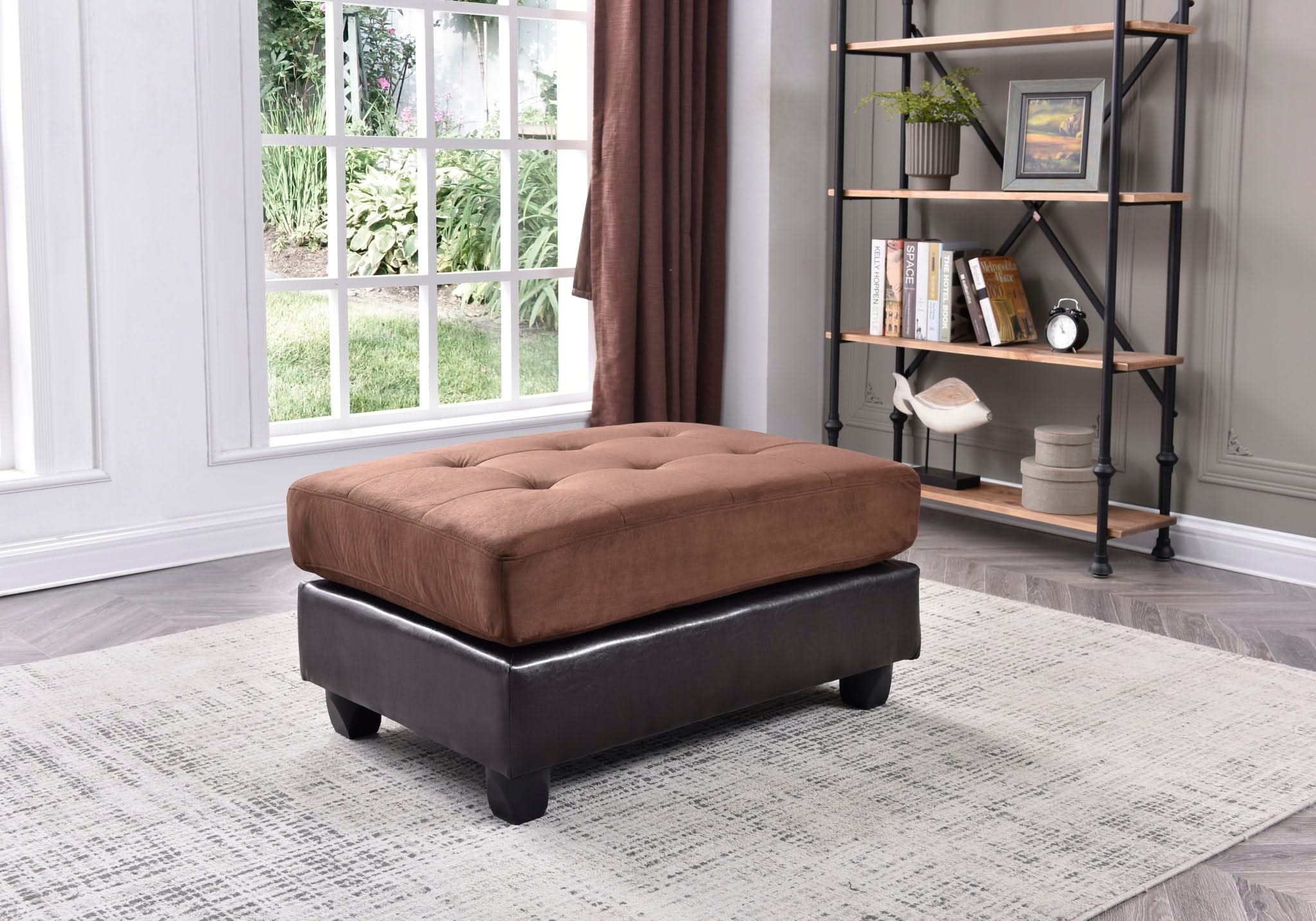 Chic Contemporary Ottoman