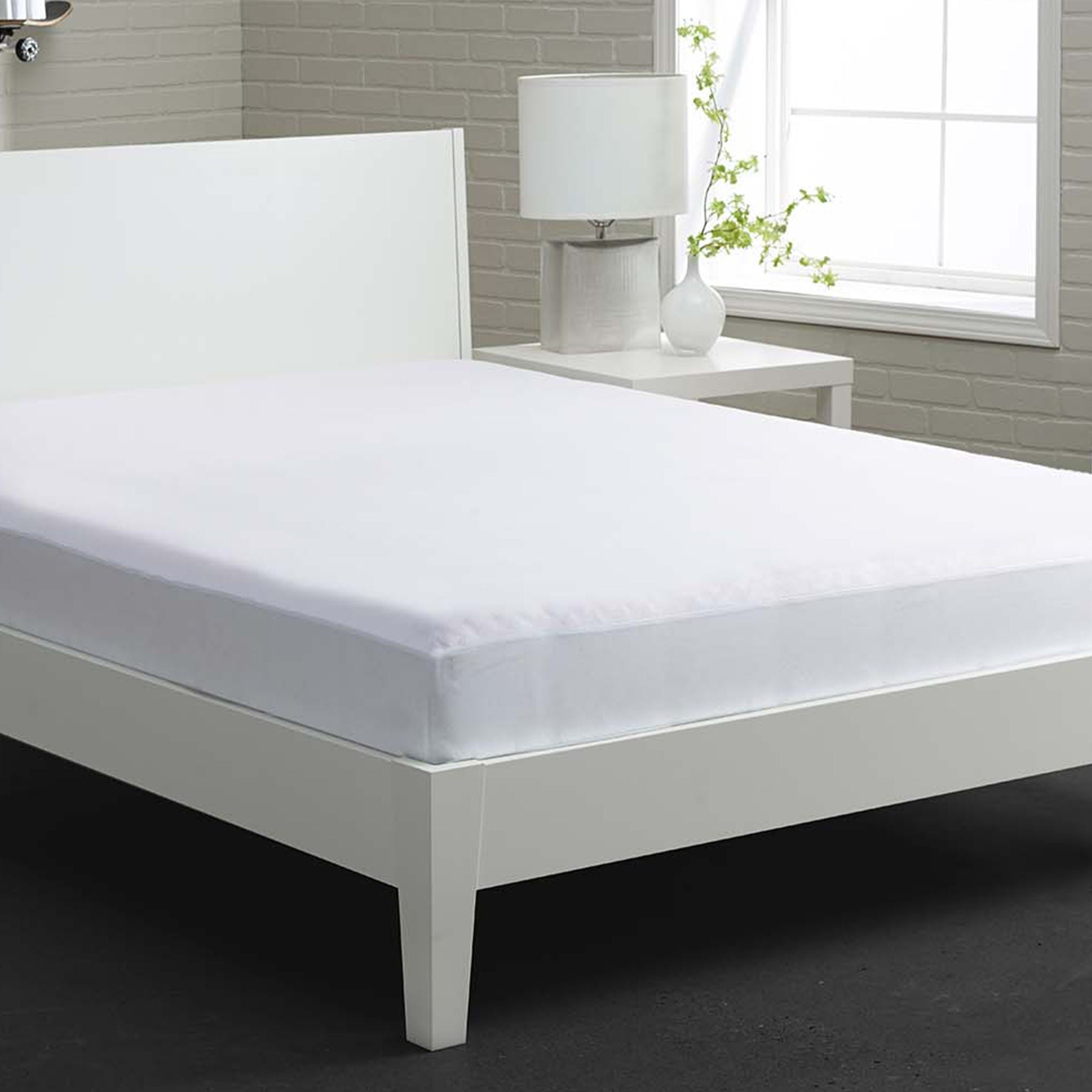 Basic - Mattress Protector