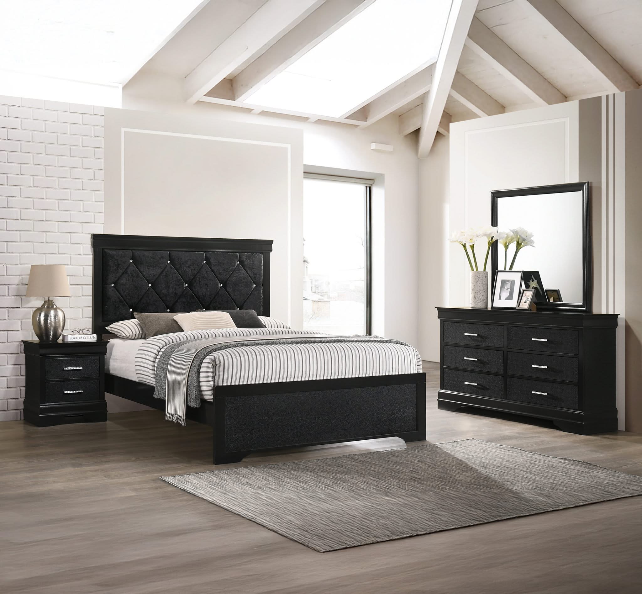 Amalia - King 4 Piece Bedroom Set - Black