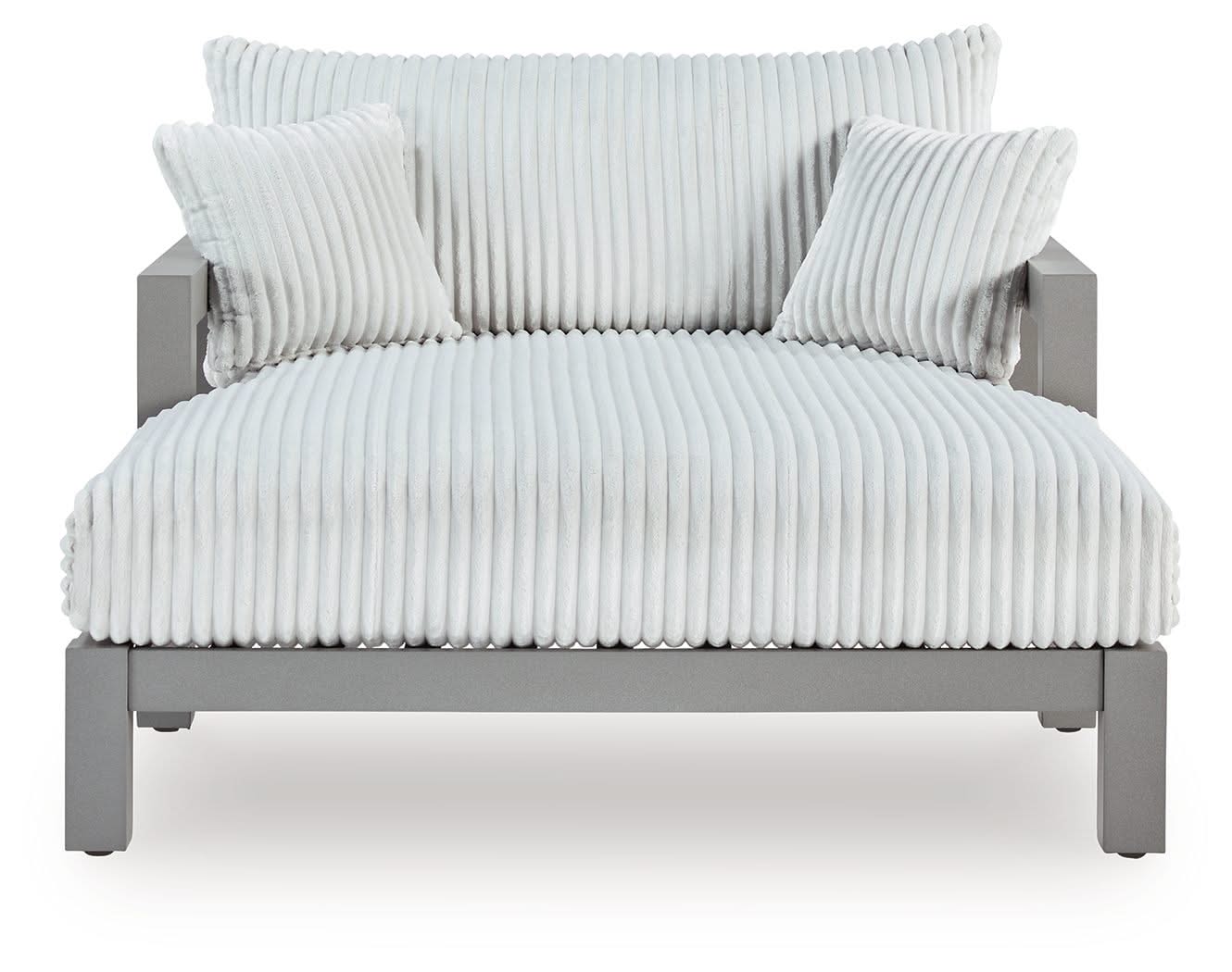 Hurley Park - Chaise Lounge With Cushion - Gray