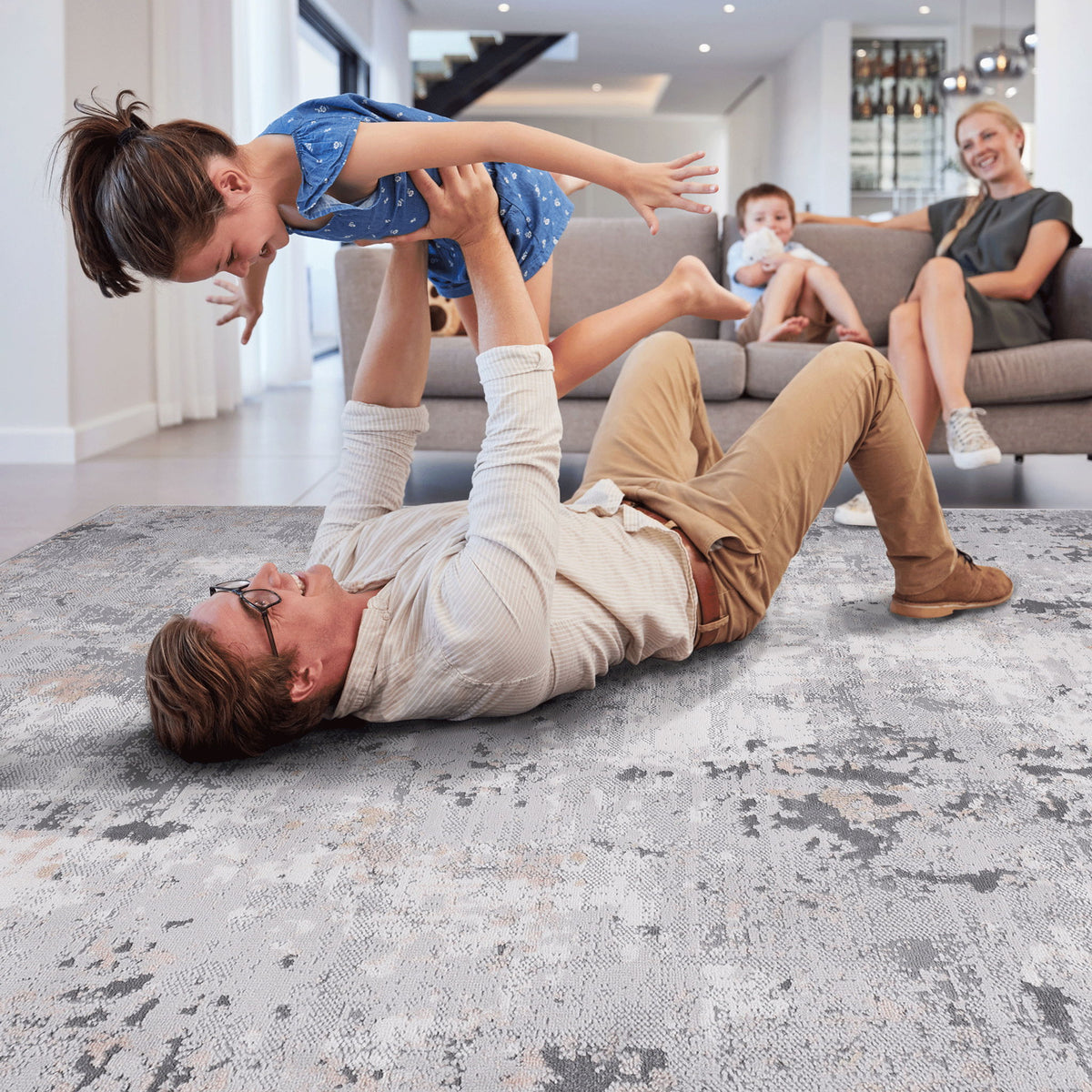 Marfi - 5' X 7' Abstract Area Rug - Gray Multi