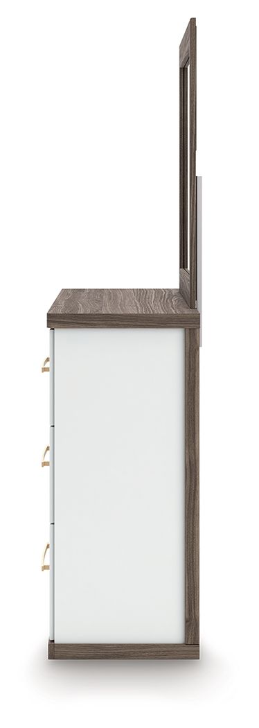 Kendanport - 4 Pc. - King Platform Bed, Dresser, Mirror And Nightstand - Brown / White - Exclusive Furniture