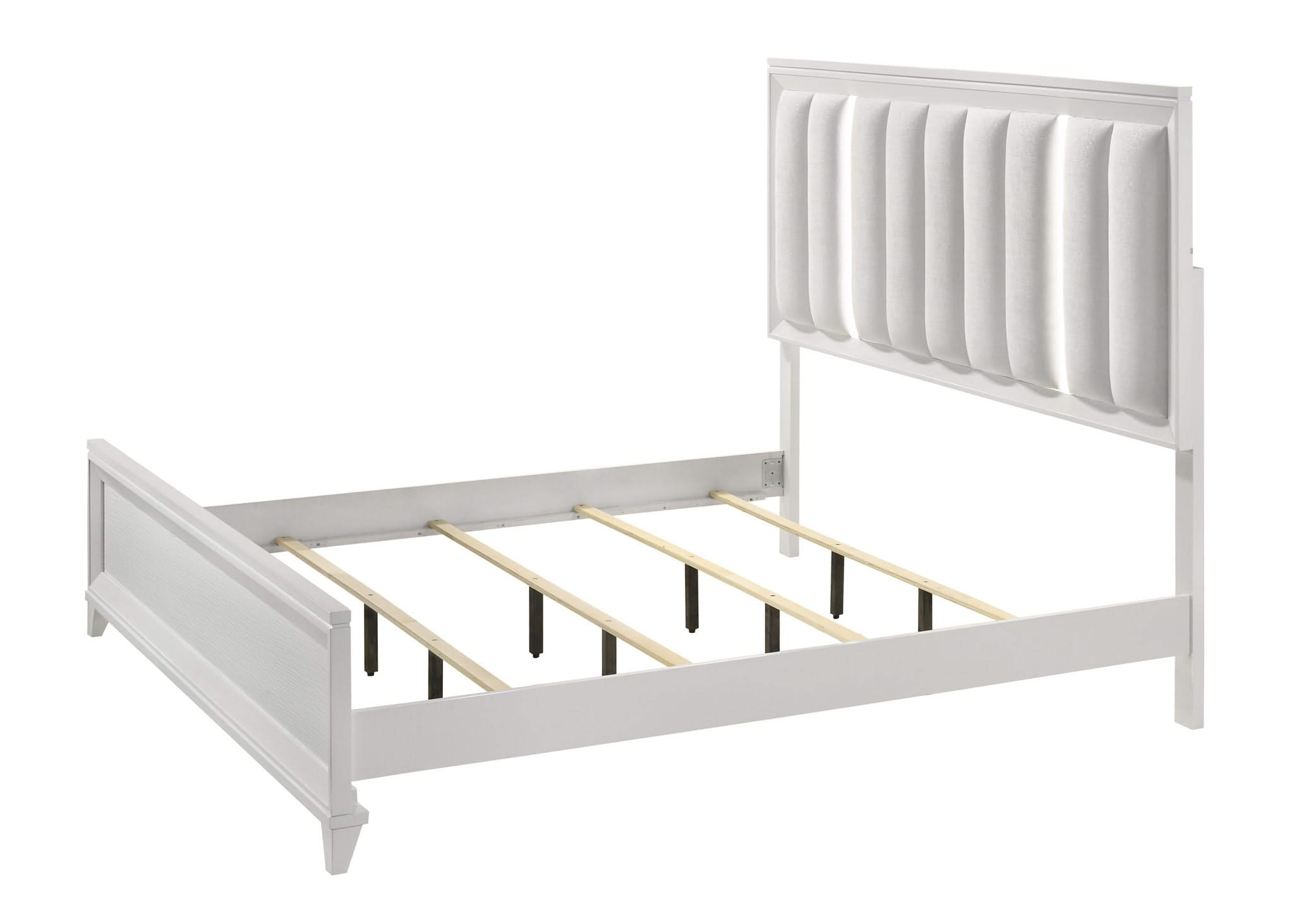 Cressida - Queen 5 Piece Bedroom Set - White