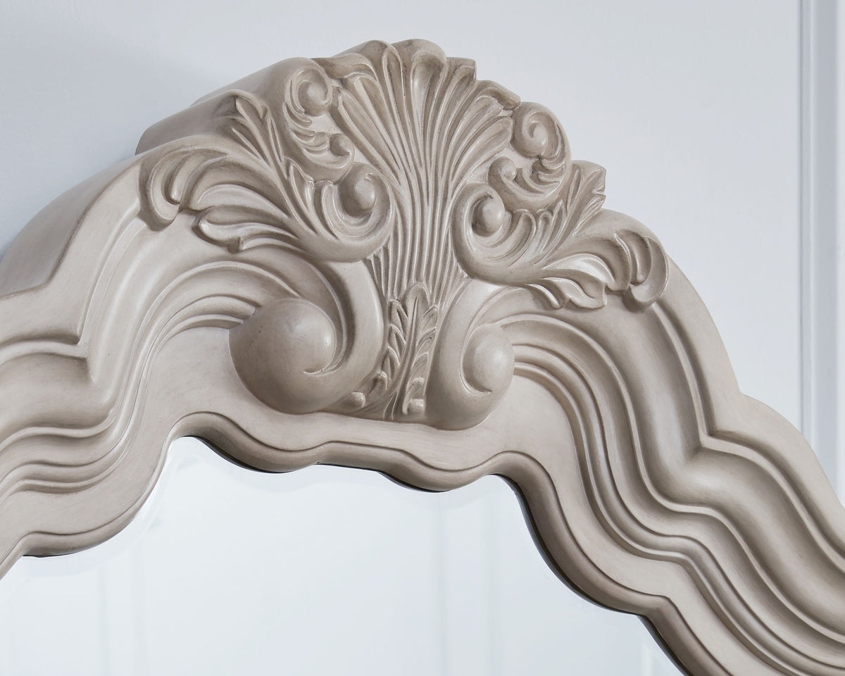 Bruchandi - Bedroom Mirror - Antique White
