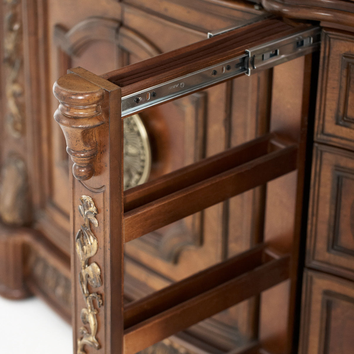 Villa Valencia - Dresser
